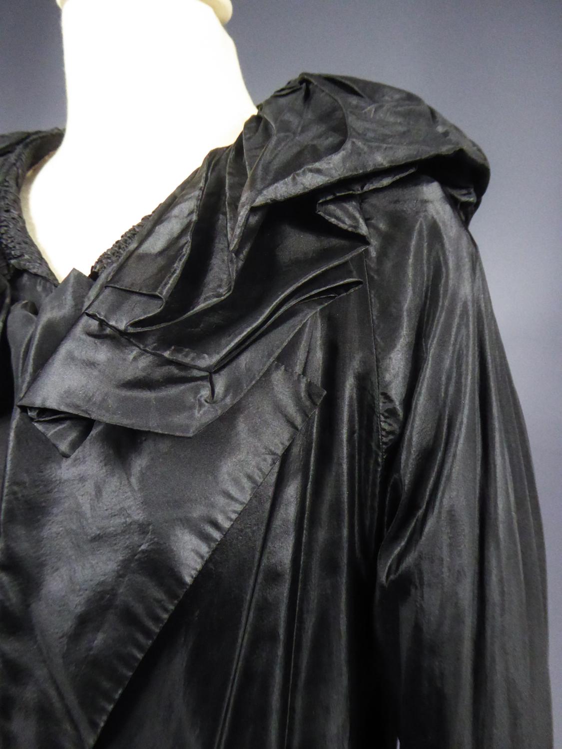 A Rare Redfern Evening Coat in Black And Cream Taffeta Silk Circa 1929 2