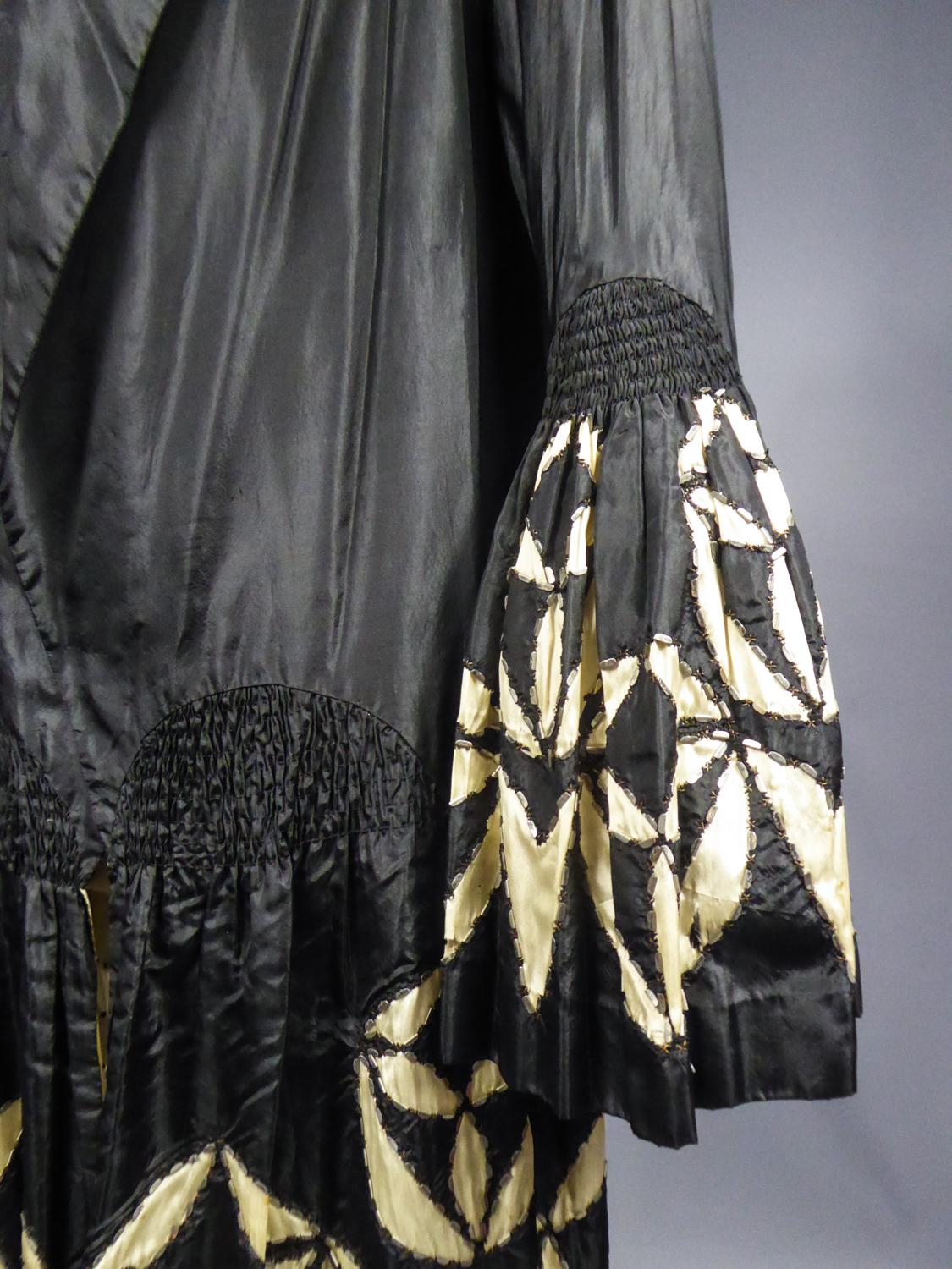 A Rare Redfern Evening Coat in Black And Cream Taffeta Silk Circa 1929 8
