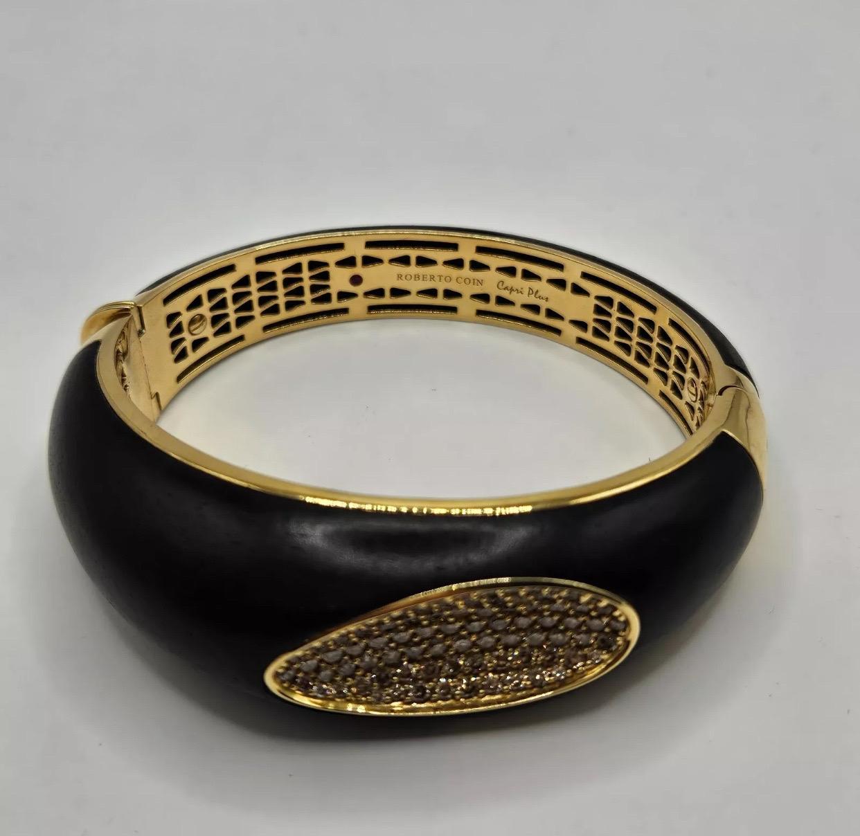 A Rare Roberto Coin 'Capri Plus' Ebony Wood & Diamond 18ct-18k Gold Bangle 10