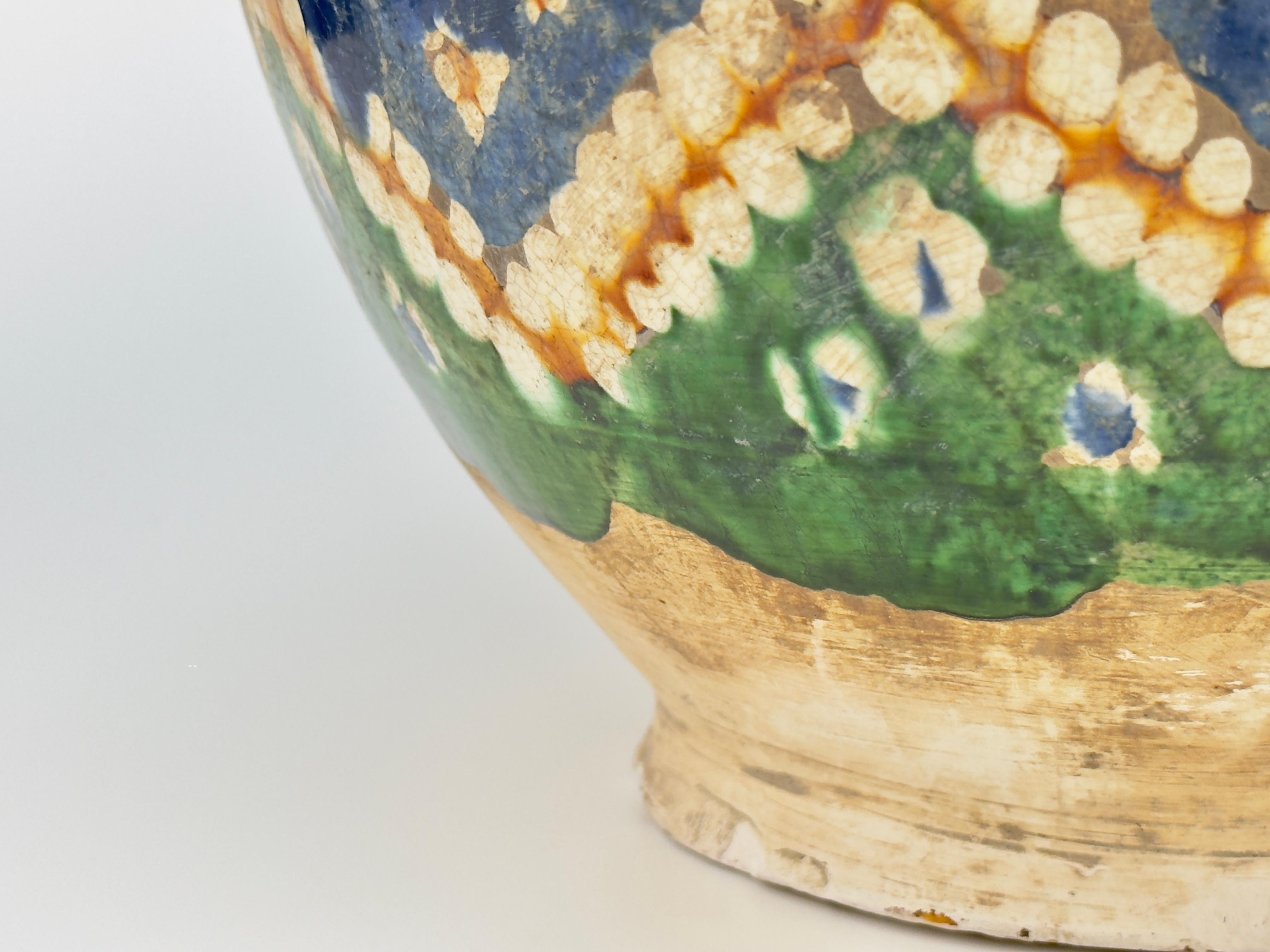 A Rare Sancai-Glazed Pottery Jar, Tang Dynasty For Sale 6