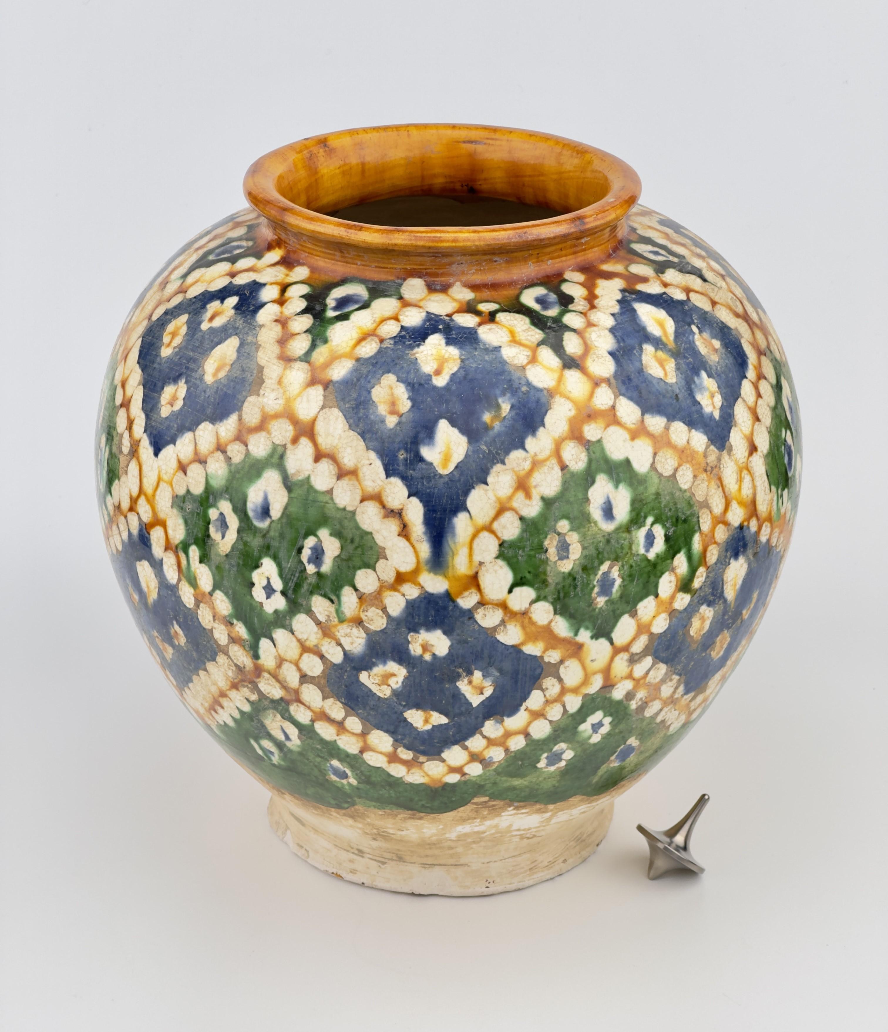 Hong Kong A Rare Sancai-Glazed Pottery Jar, Tang Dynasty For Sale