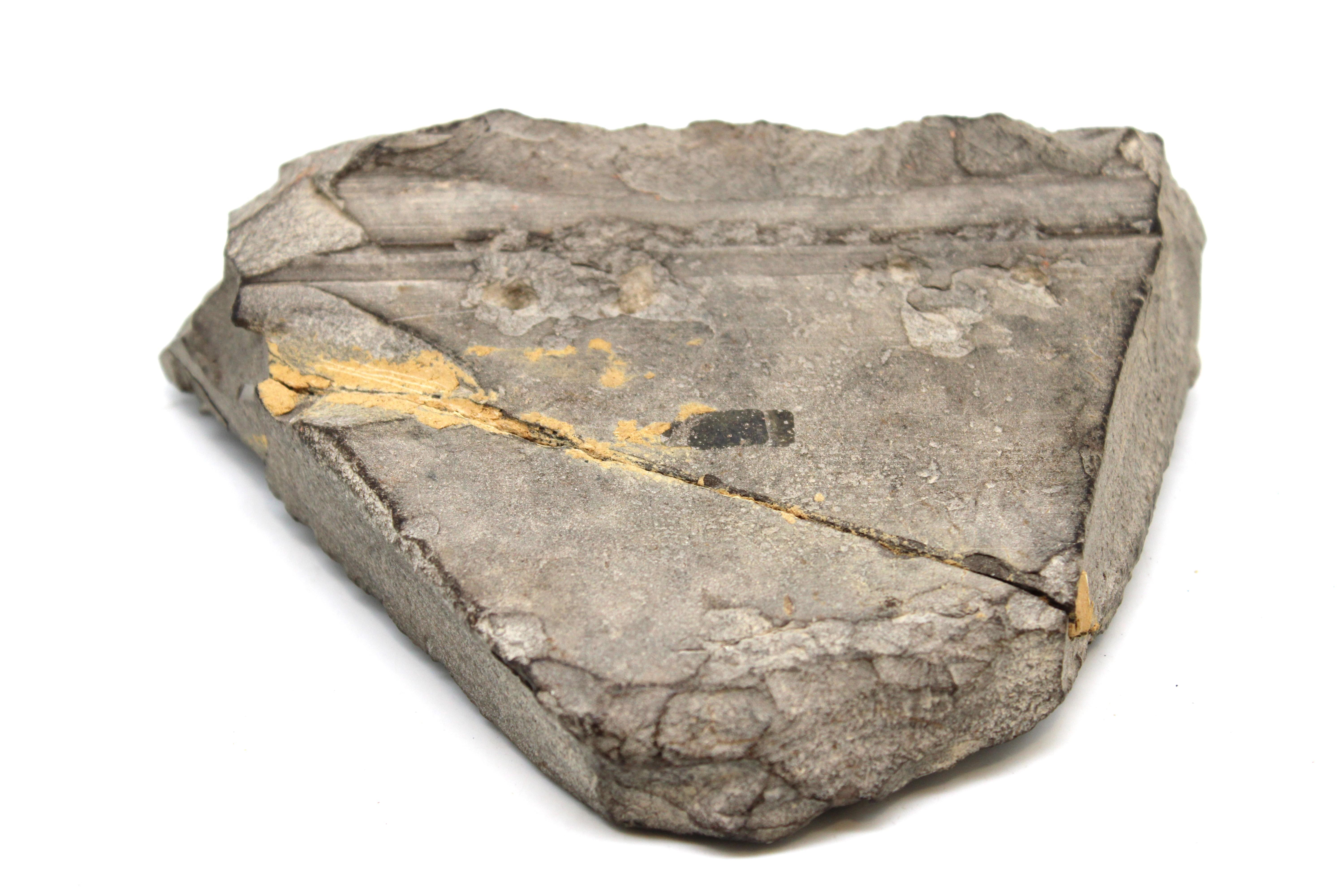 A Rare Second Temple Period Limestone Table Fragment, Jerusalem, 1st Century BCE In Fair Condition For Sale In New York, NY