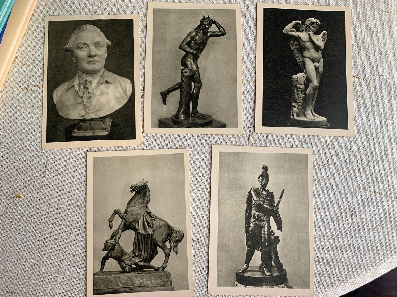 Un raro set di cartoline. Museo Pushkin, 1956 + 17 cartoline del 1955. In condizioni buone in vendita a Алматинский Почтамт, KZ