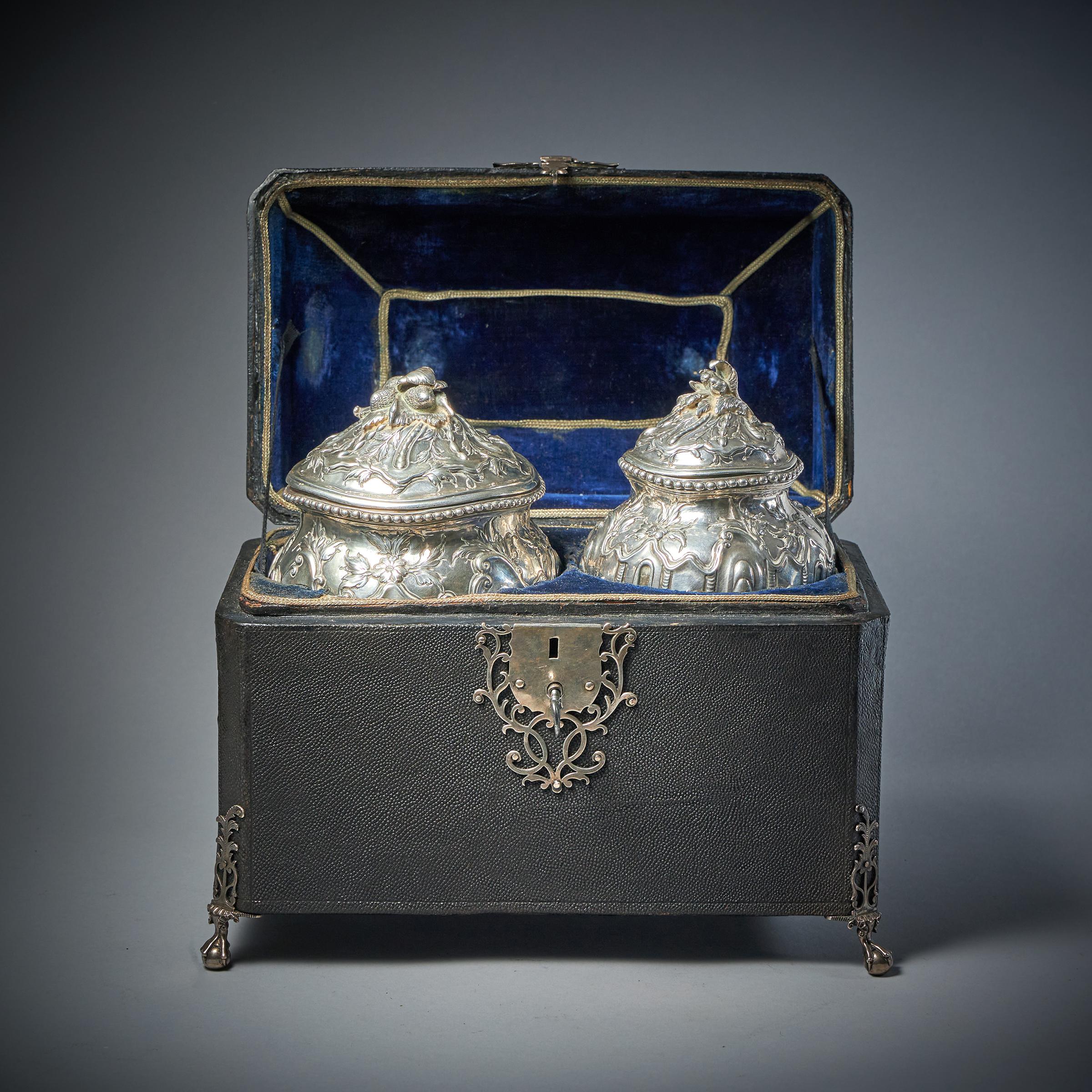 Rare Silver Mounted George II Shagreen Tea Caddy with Silver Rocco Canistors In Good Condition For Sale In Oxfordshire, United Kingdom