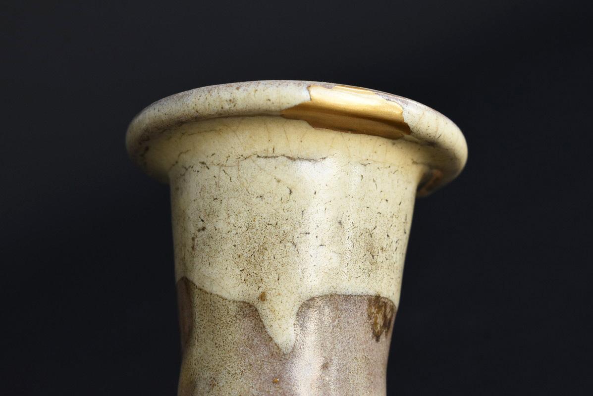 Pottery Rare Small Antique Vase Made in the Edo Period in Japan / 1750-1850