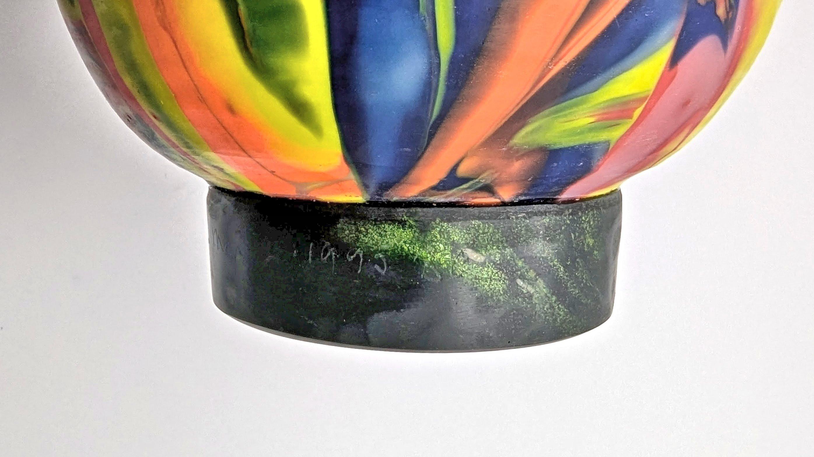 Un raro vaso roll up in vetro di Studio A di Klaus Moje, realizzato a Canberra nel 1995 in vendita 2