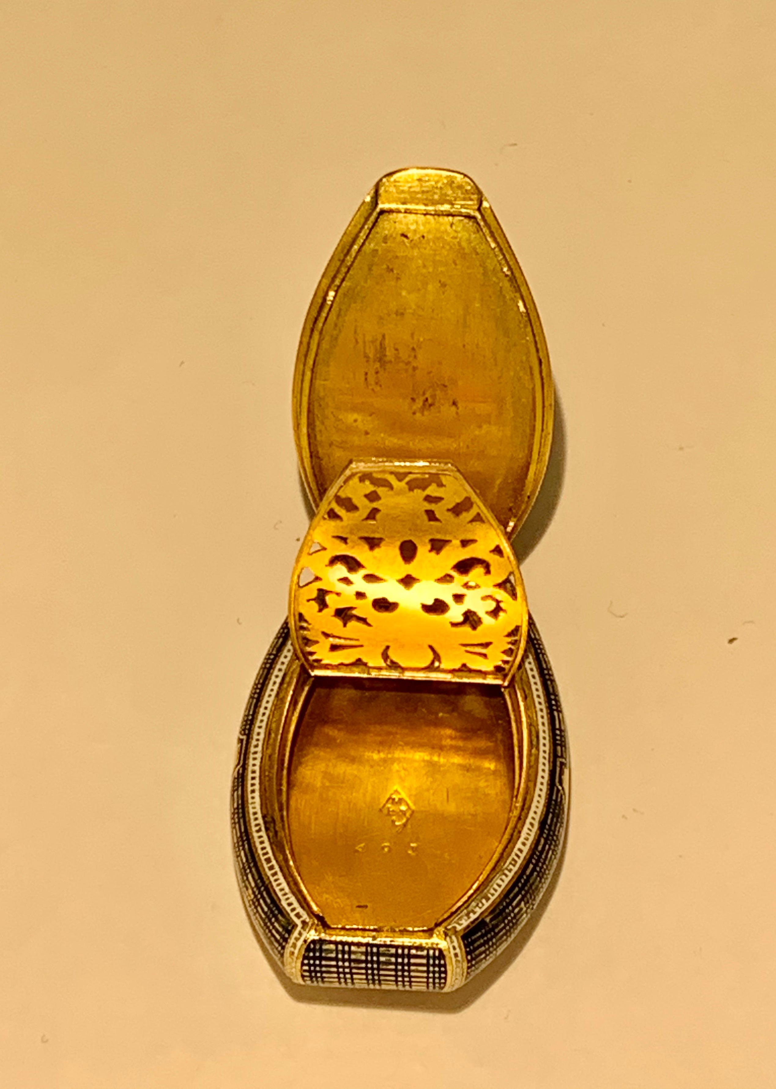 Rare boîte suisse Vinaigrette ornée de bijoux en émail et or fin 18e siècle en vente 7
