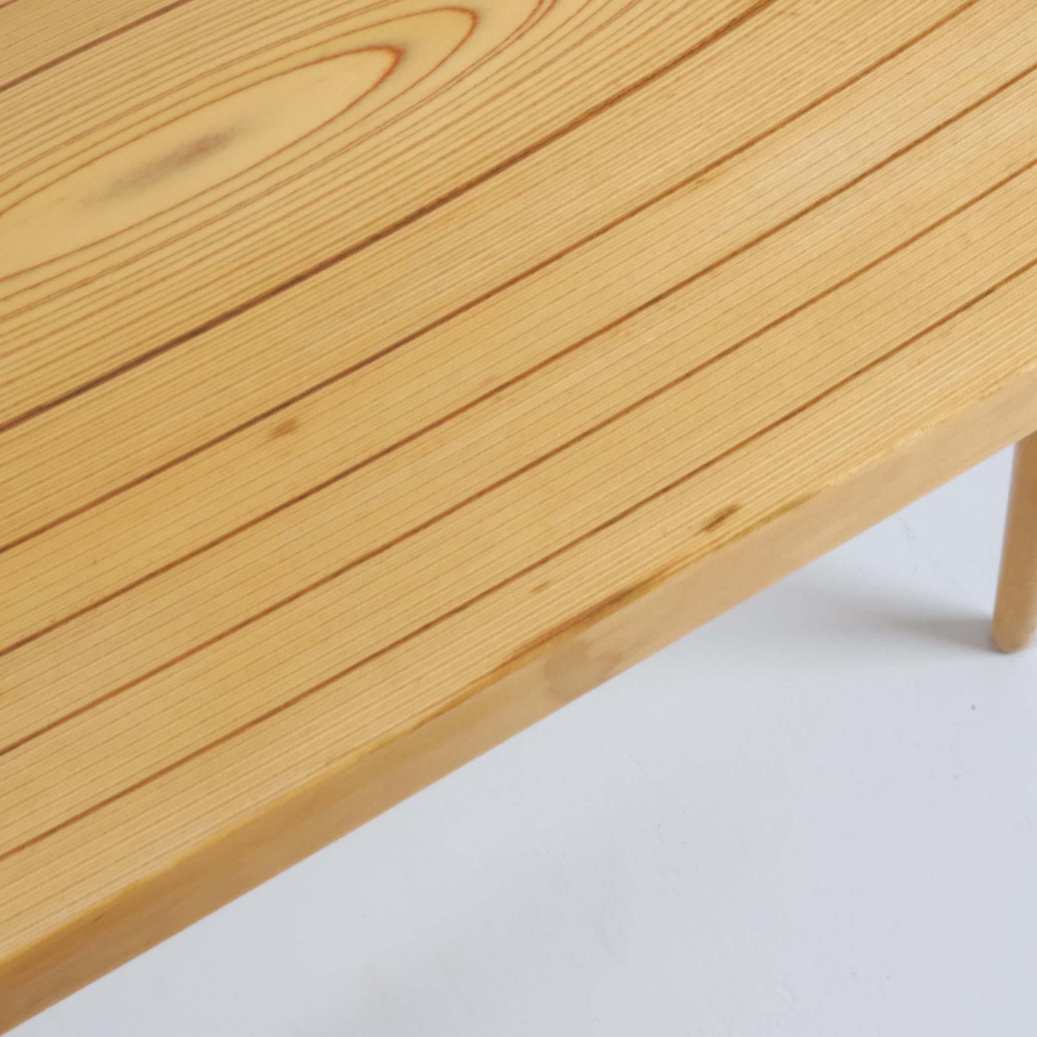 Seltener Tapio Wirkkala Rhythmischer Furnier-Couchtisch Modell 9018, Asko 1950er Jahre im Angebot 2