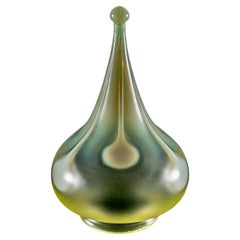 A Rare Tear Drop Vaseline Glass Shade with an Alternating Teardrop Motif Design