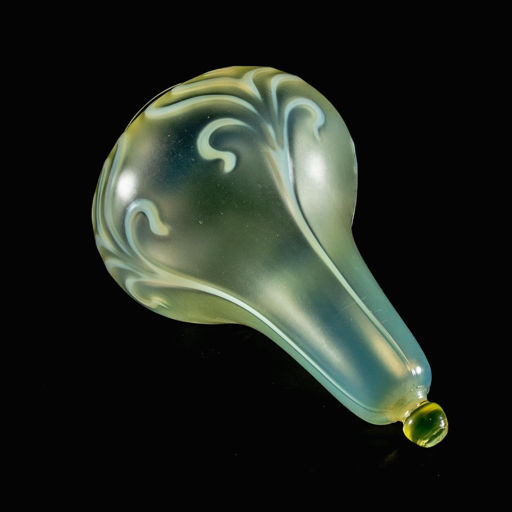 A Rare Tear Drop Vaseline Glass Shade with Stylized Peacock Feather Motifs For Sale 2