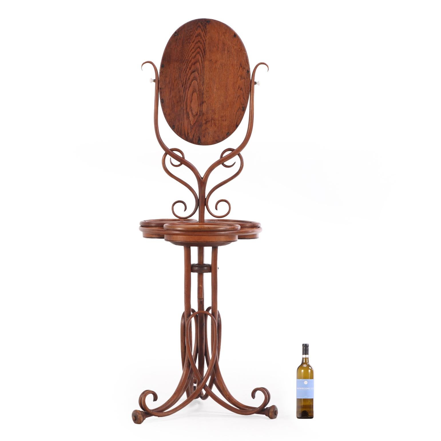 Raro tocador Thonet de madera curvada de roble con espejo, S. XIX Austríaco en venta
