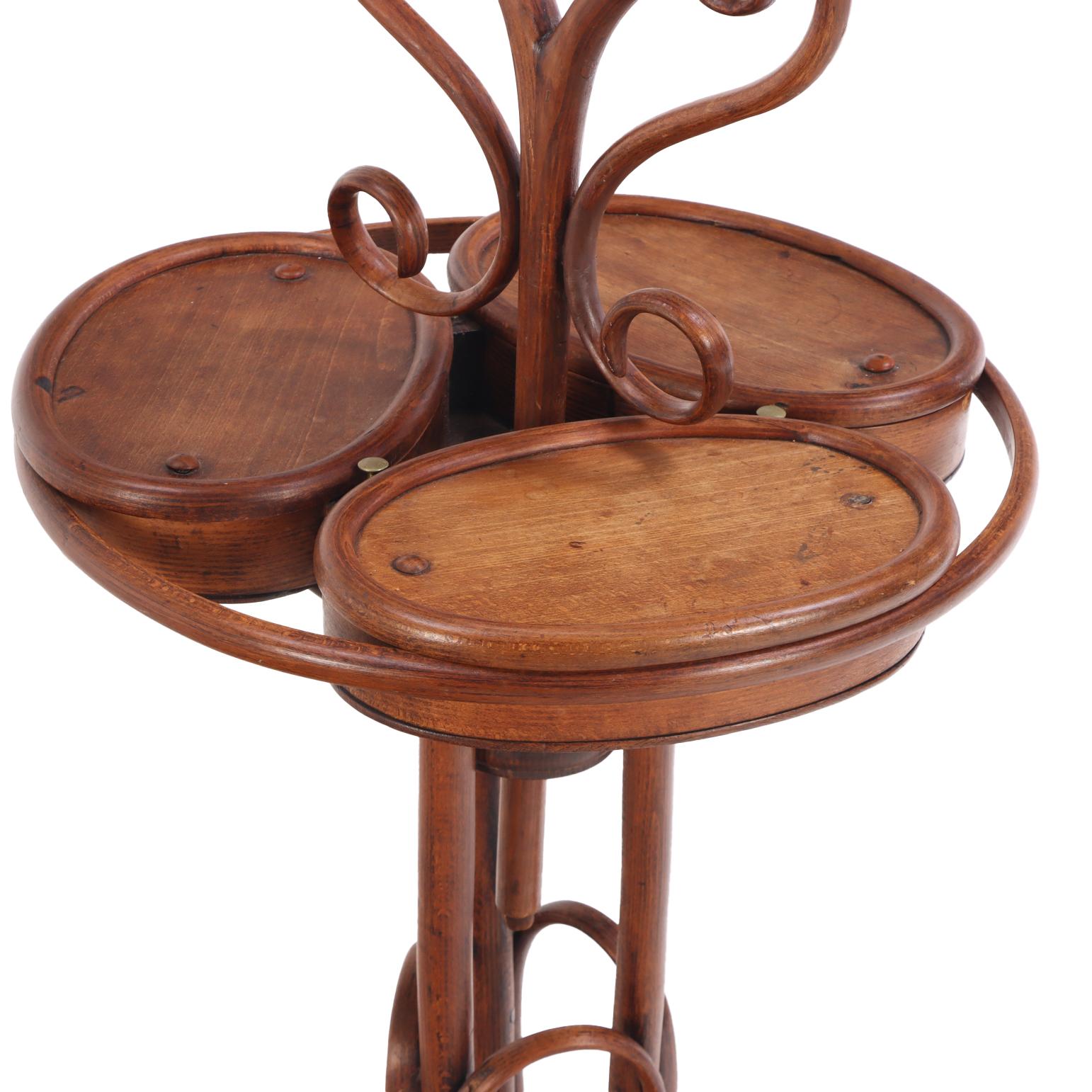 Raro tocador Thonet de madera curvada de roble con espejo, S. XIX siglo XIX en venta