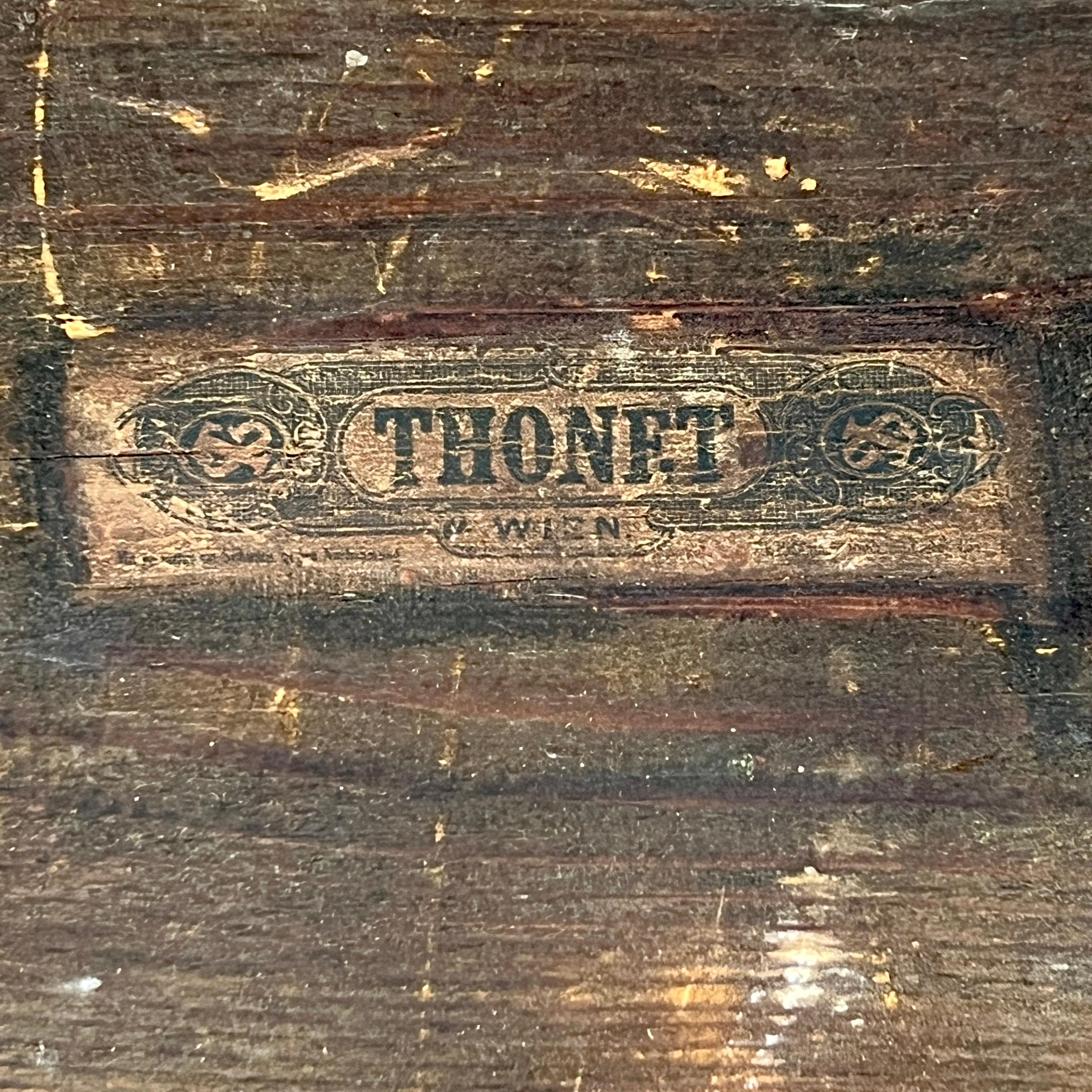 A Rare Triangular Thonet Bentwood Card Table, Circa 1900 For Sale 3