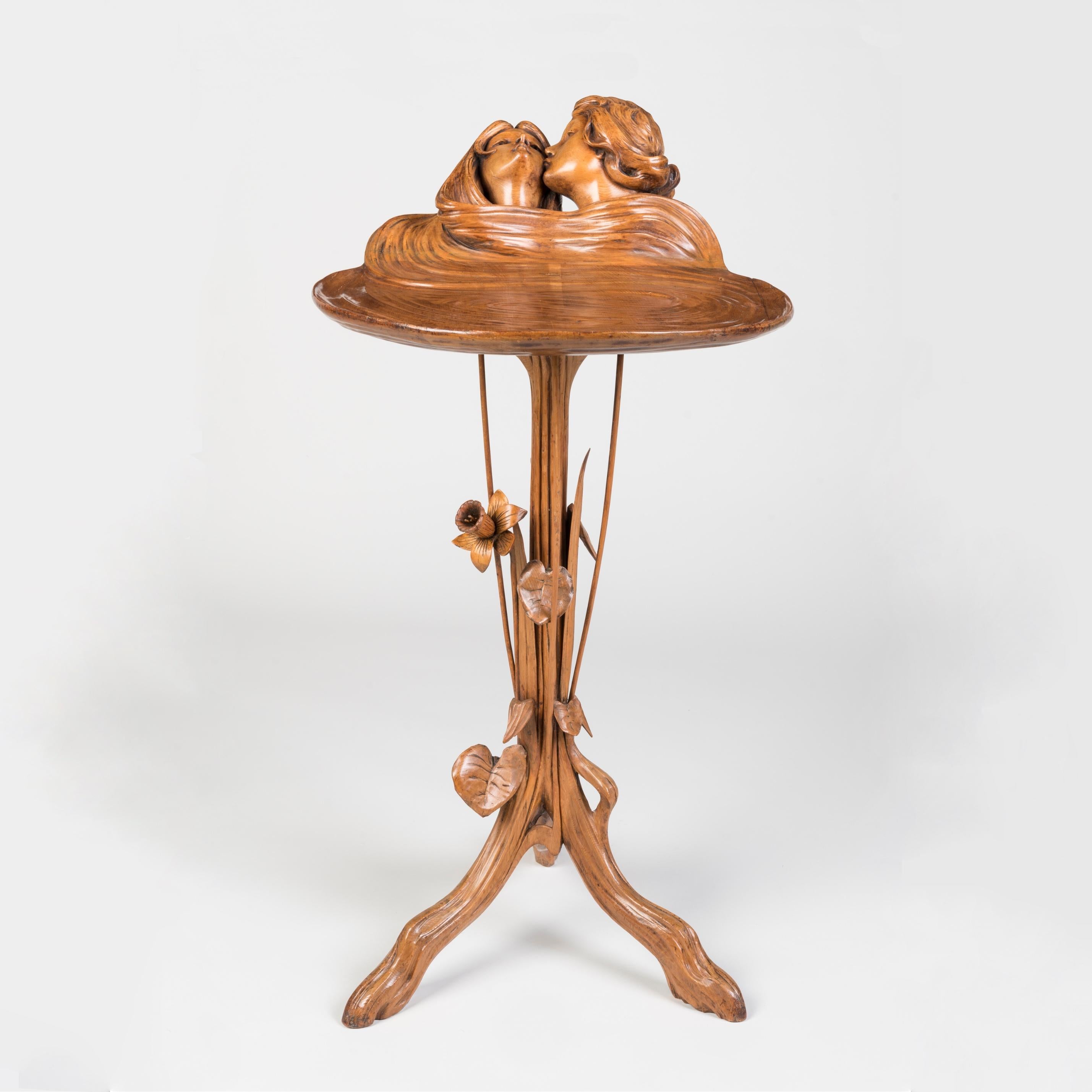 Art nouveau Table Guéridon Art Nouveau rare et inhabituelle en vente