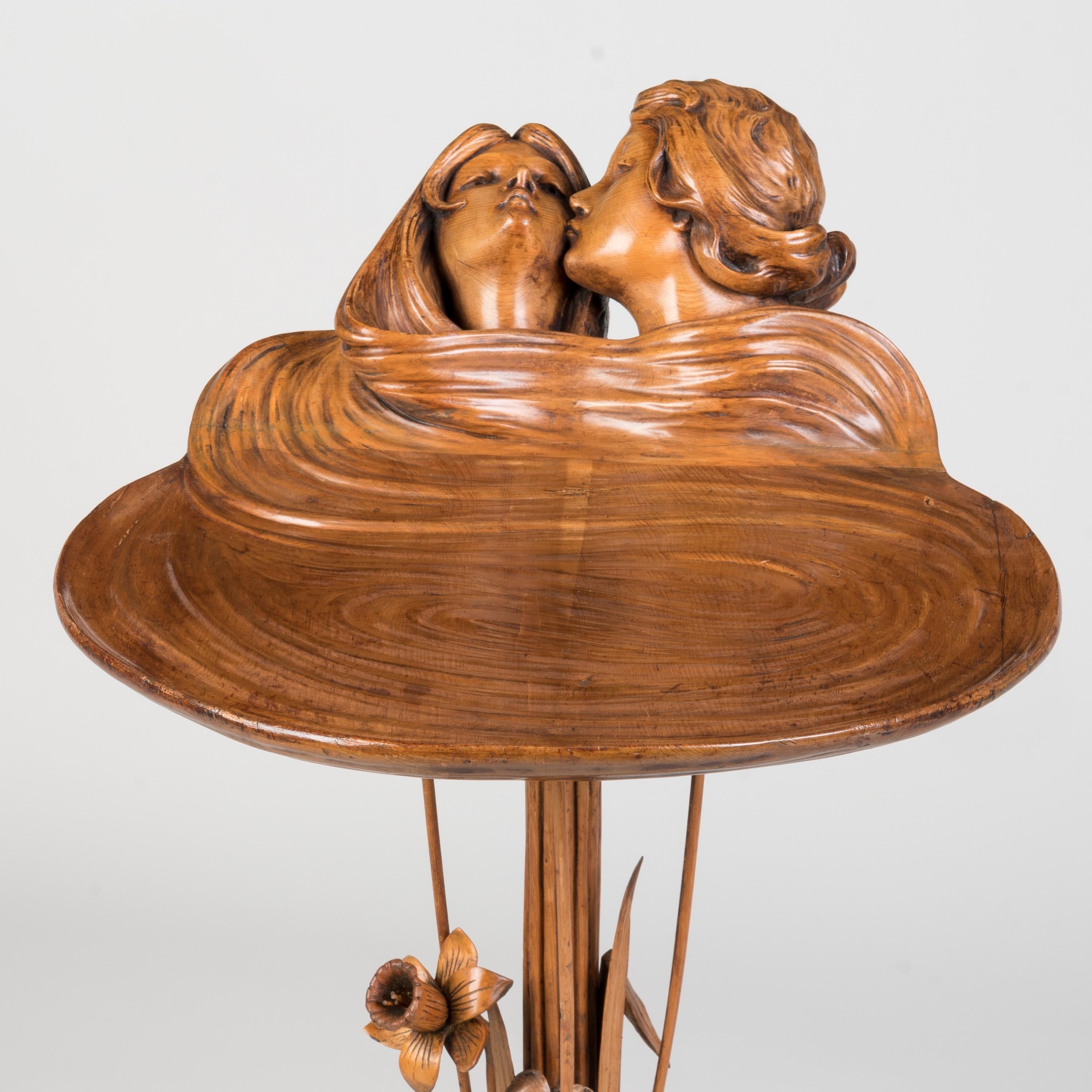 Table Guéridon Art Nouveau rare et inhabituelle en vente 1