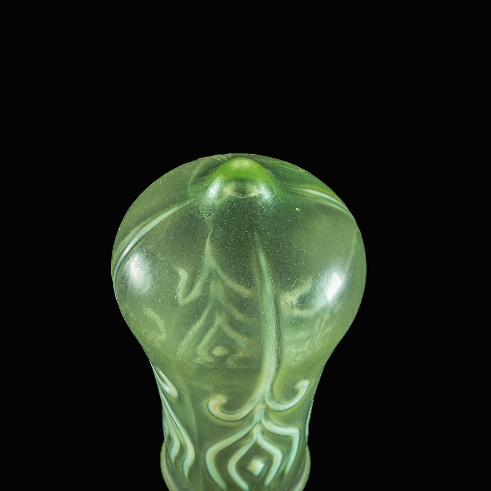 A Rare Vaseline Arts & Crafts Shade with Peacock Feather Motif & Bulbous Design For Sale 4