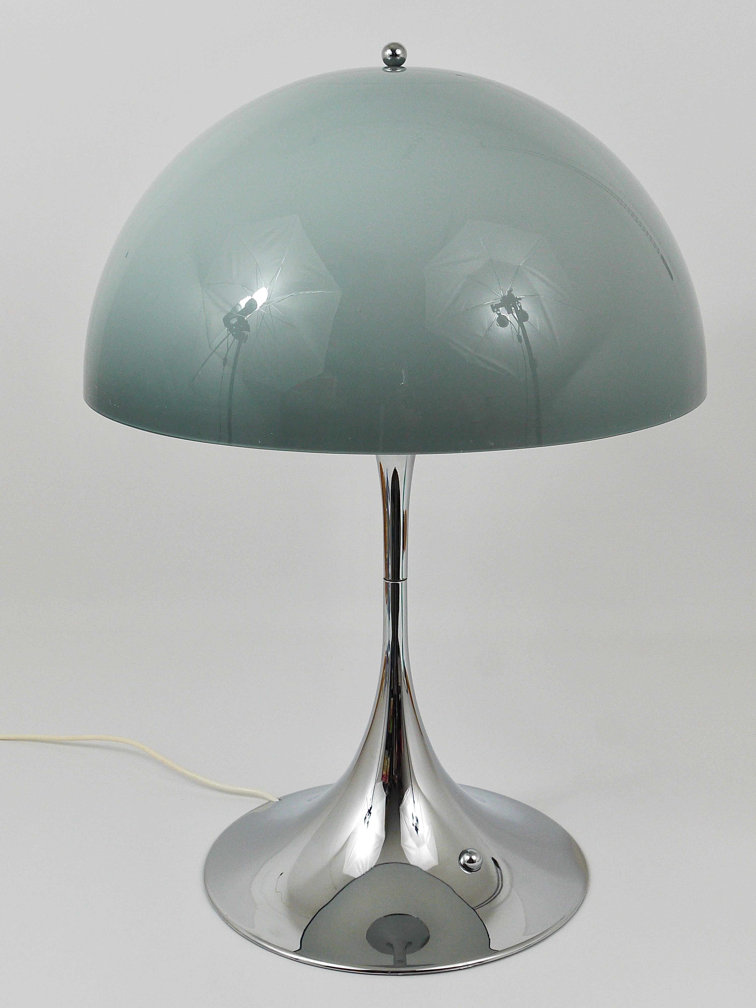 20th Century Rare Verner Panton Chrome Base and Grey Shade Panthella Table Lamp For Sale