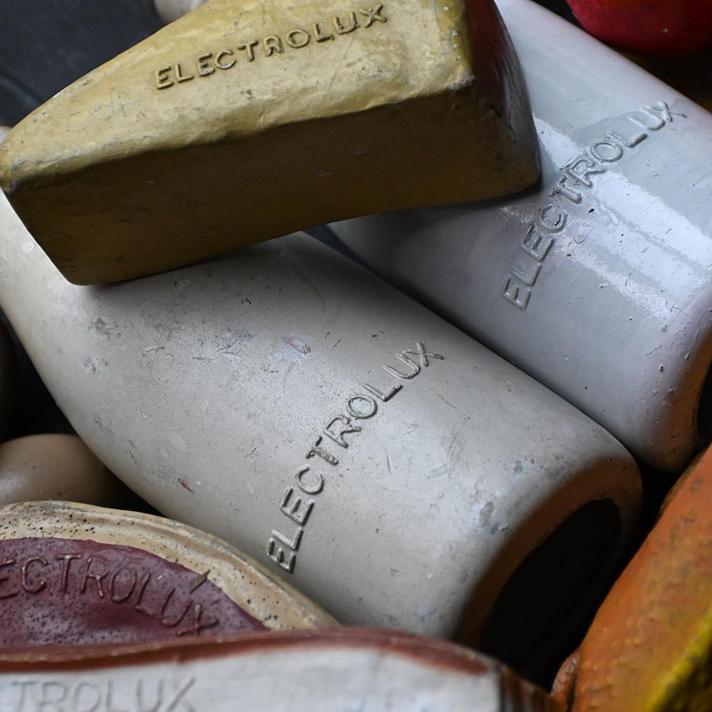 Un raro set d'epoca di oggetti da esposizione per cucina Electrolux in vendita 5