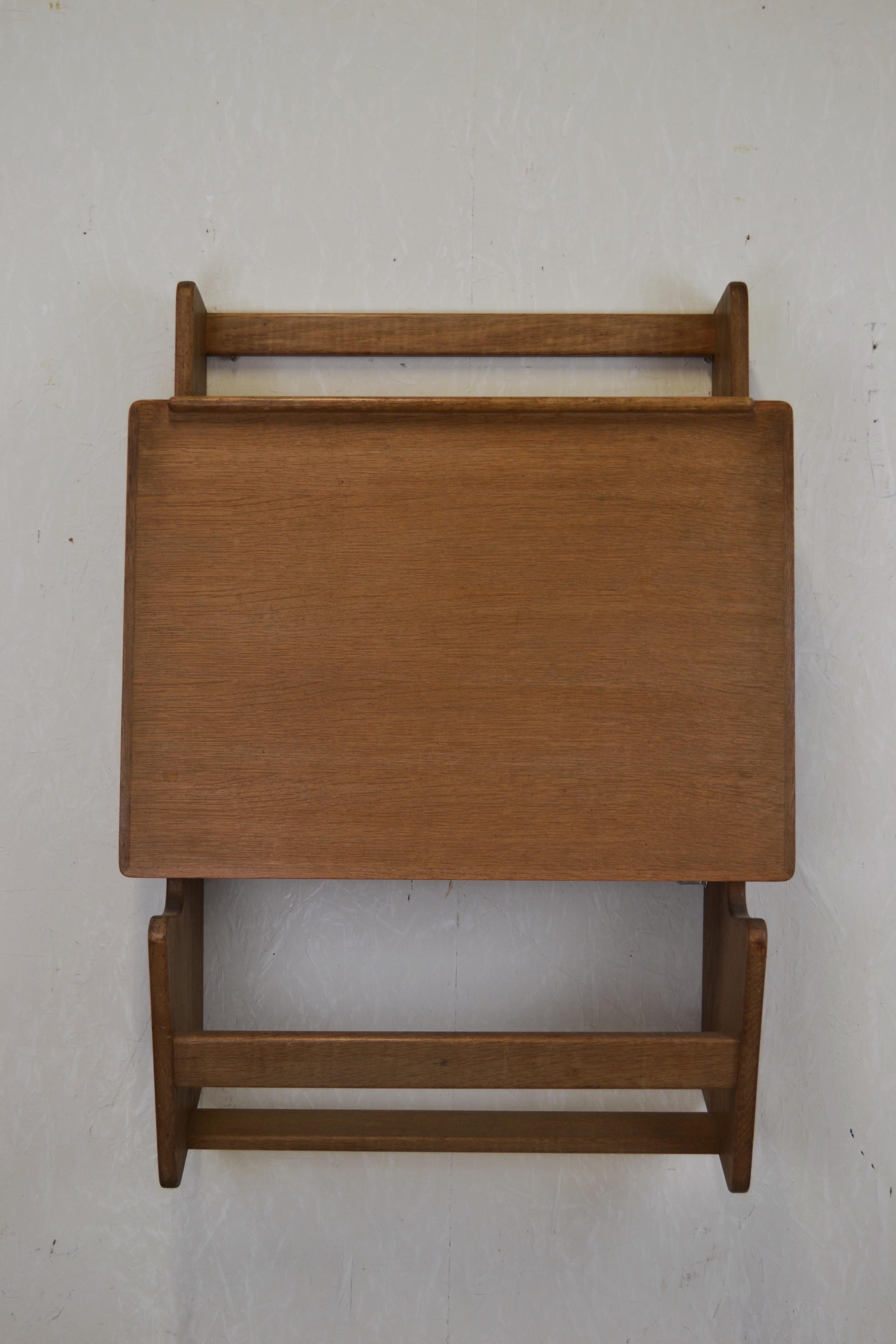 Rare bureau-secrétaire mural - 1950's French Reconstruction Style Bon état - En vente à SOTTEVILLE-LÈS-ROUEN, FR