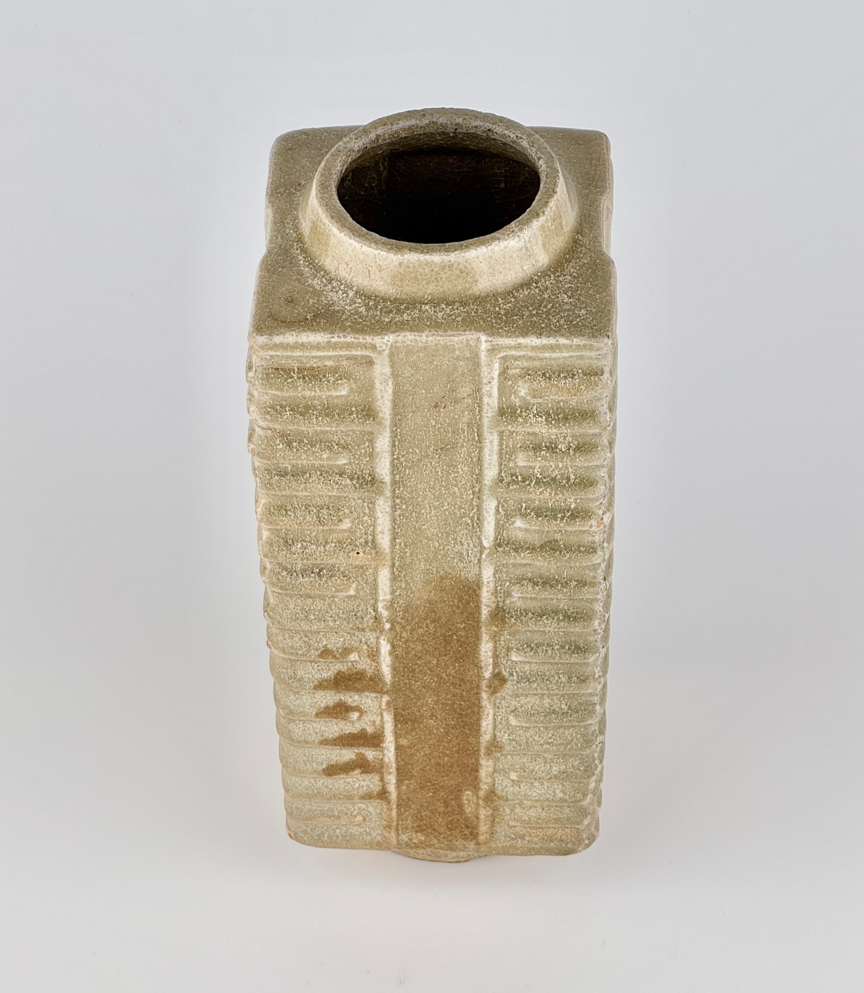 A Rare Yue Celadon Cong-Shaped Vase, Western Jin Dynasty(3-5th C) For Sale 7
