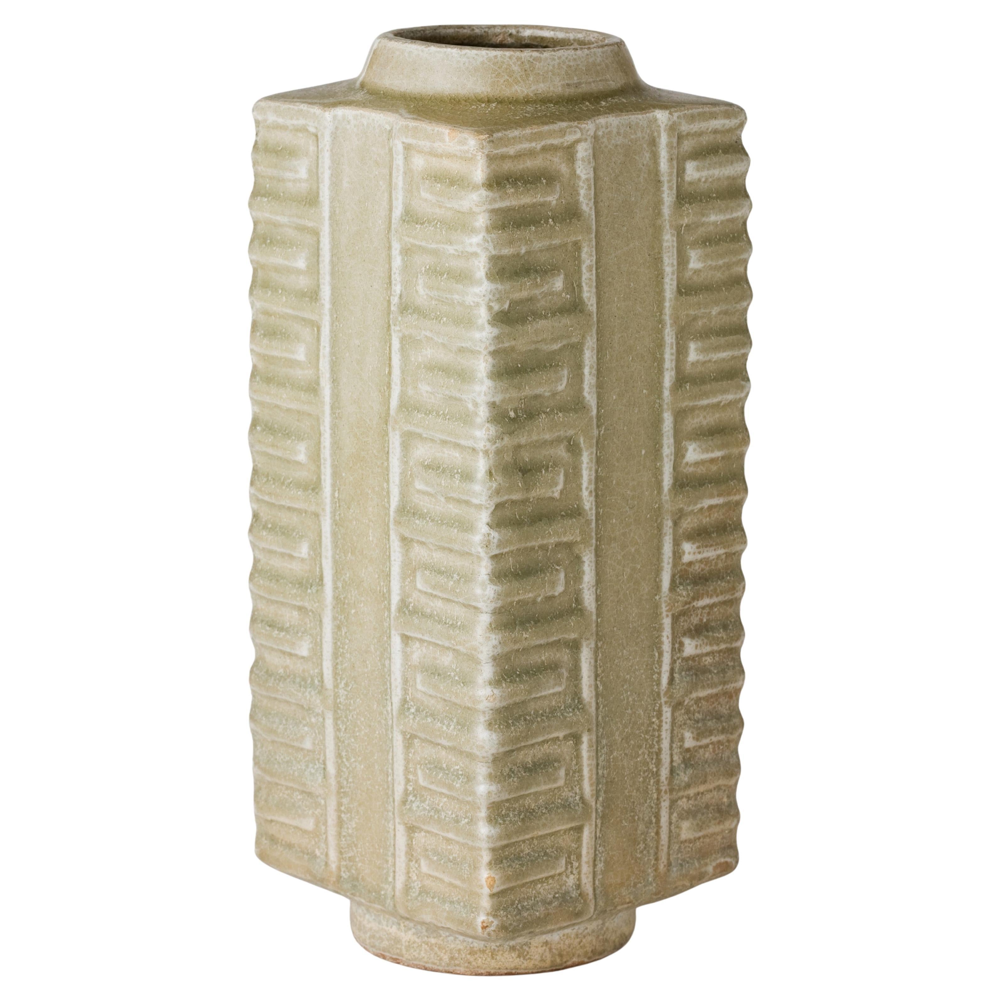 Un raro vaso Yue Celadon a forma di Cong, dinastia Jin occidentale (3-5° sec.) in vendita