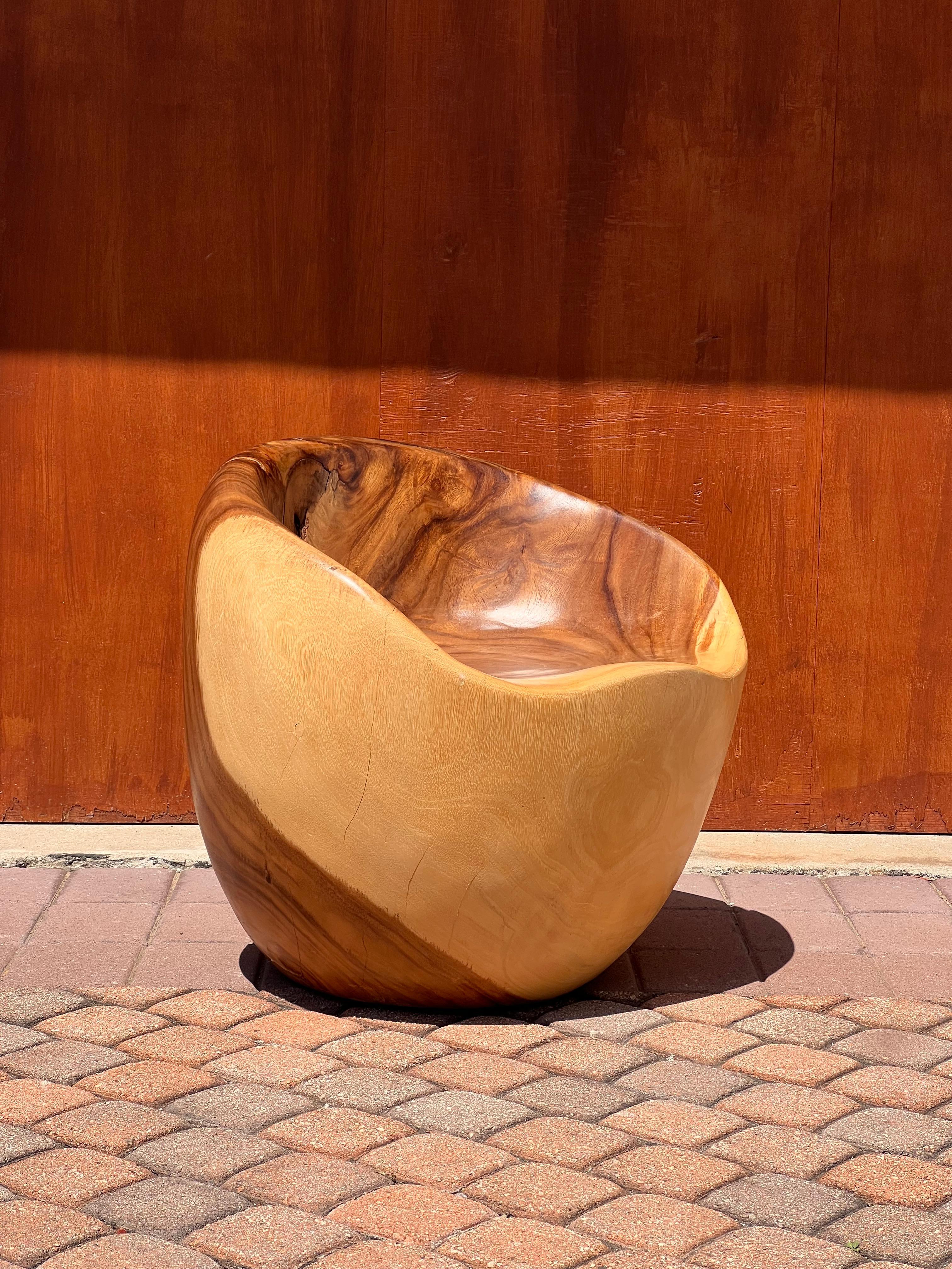 Sedia intagliata a mano in legno di radice grezza, XX secolo in vendita 4