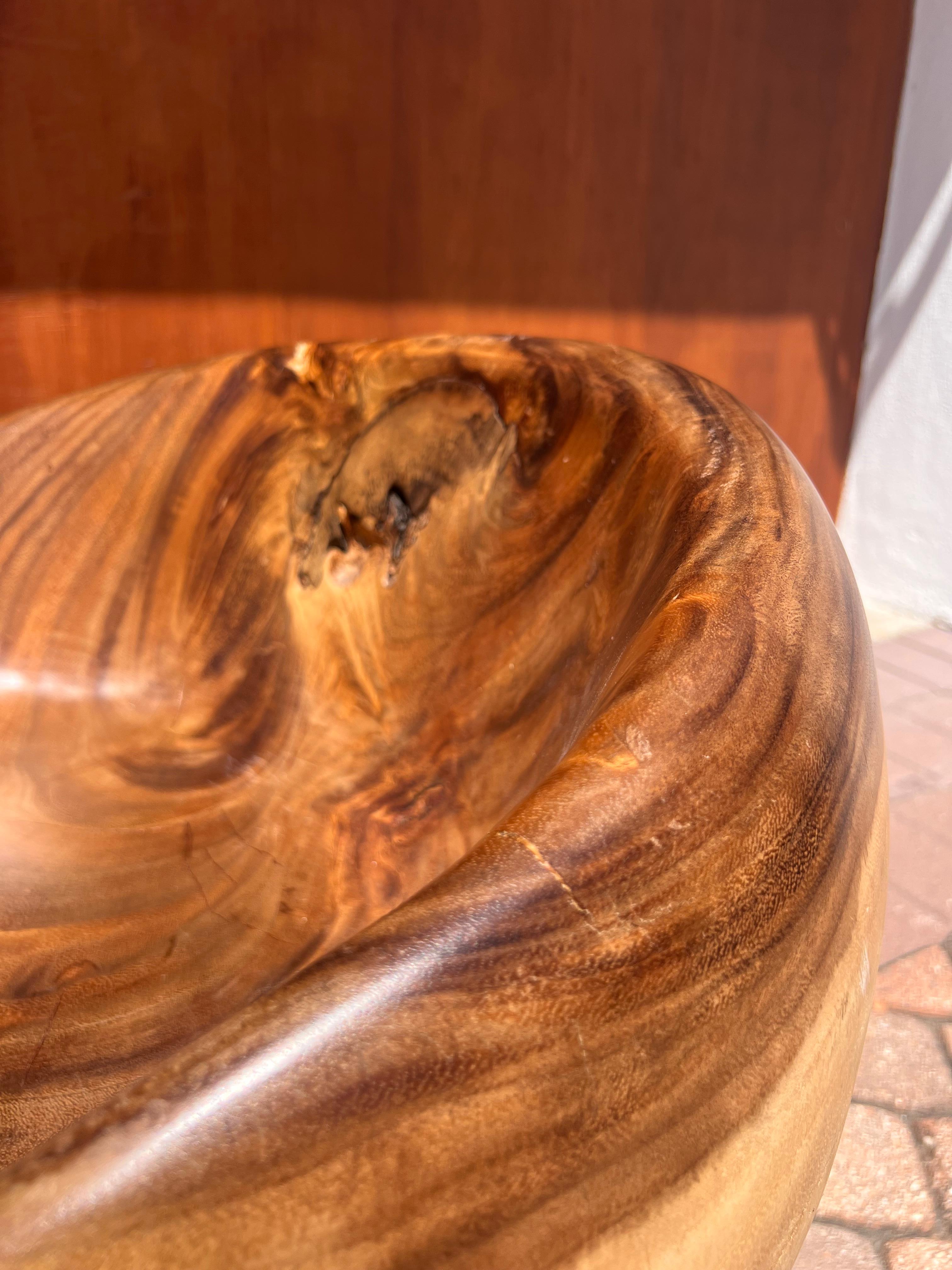 Sedia intagliata a mano in legno di radice grezza, XX secolo in vendita 10
