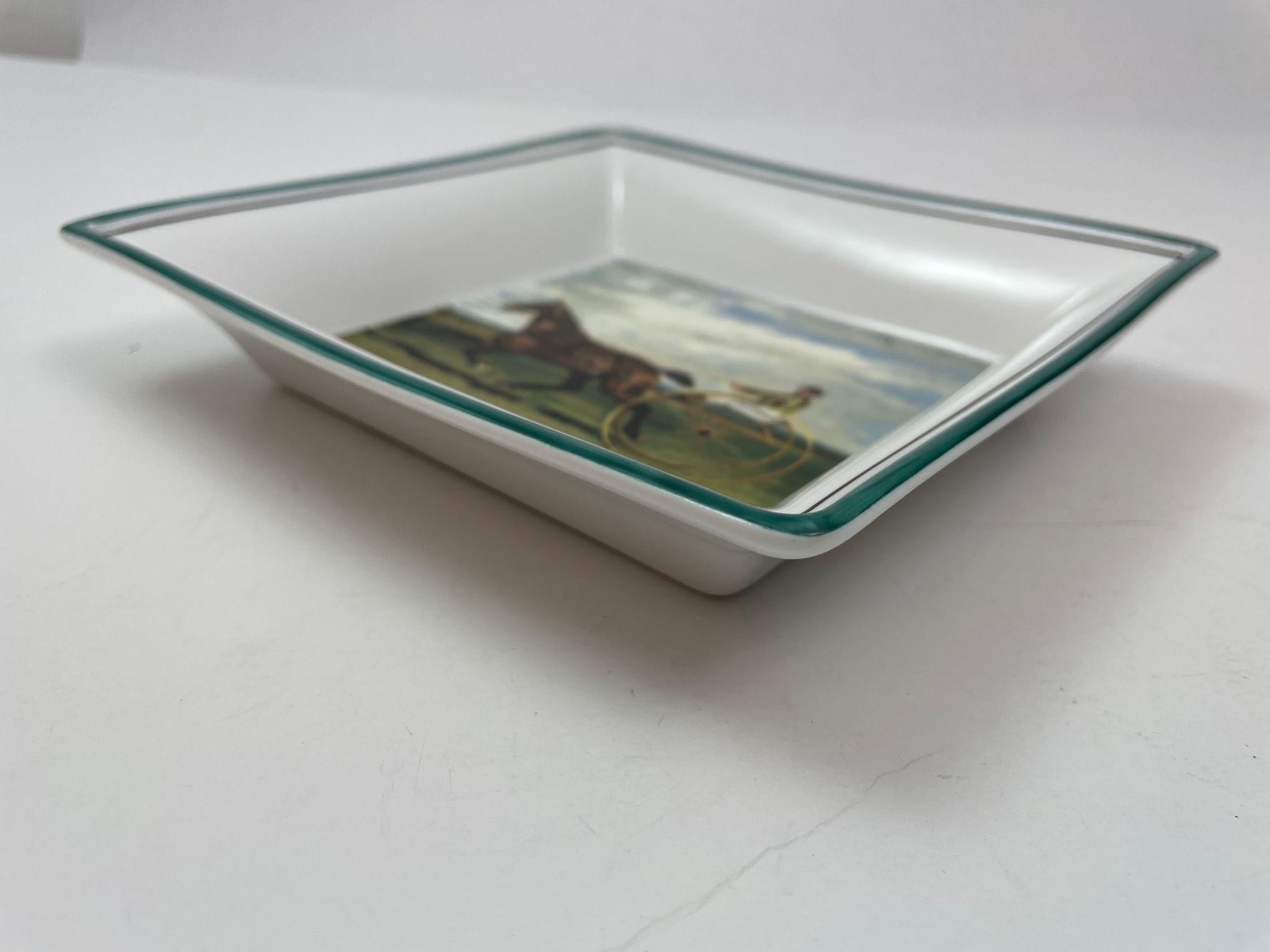 A. Raynaud Limoges Trinket Dish Ashtray Catchall with Equestrian Design In Good Condition In North Hollywood, CA
