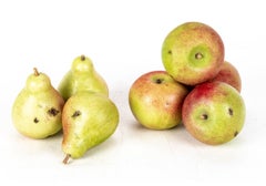 A Realistic Group Of Italian Carrara Marble Stone Pears & Apples