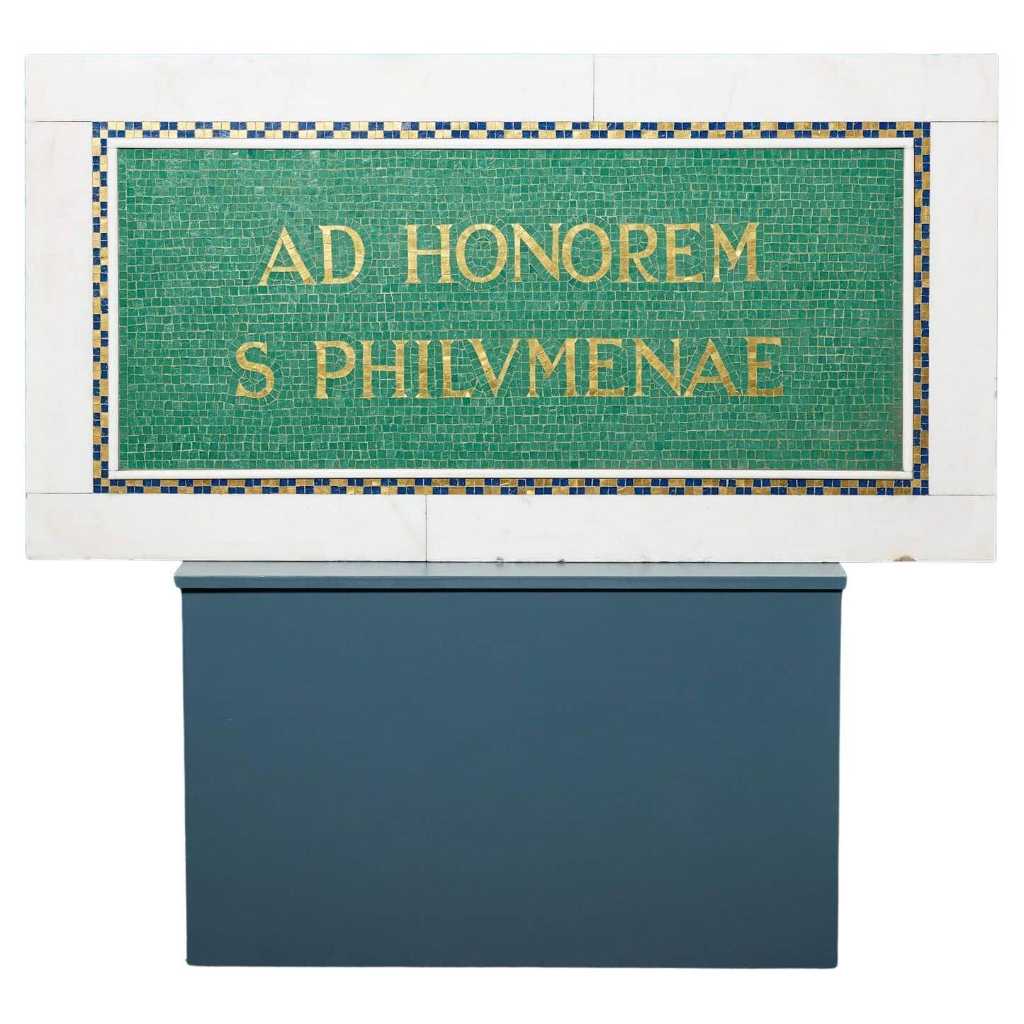 Wandplakette aus aufgearbeitetem Marmormosaik im Angebot