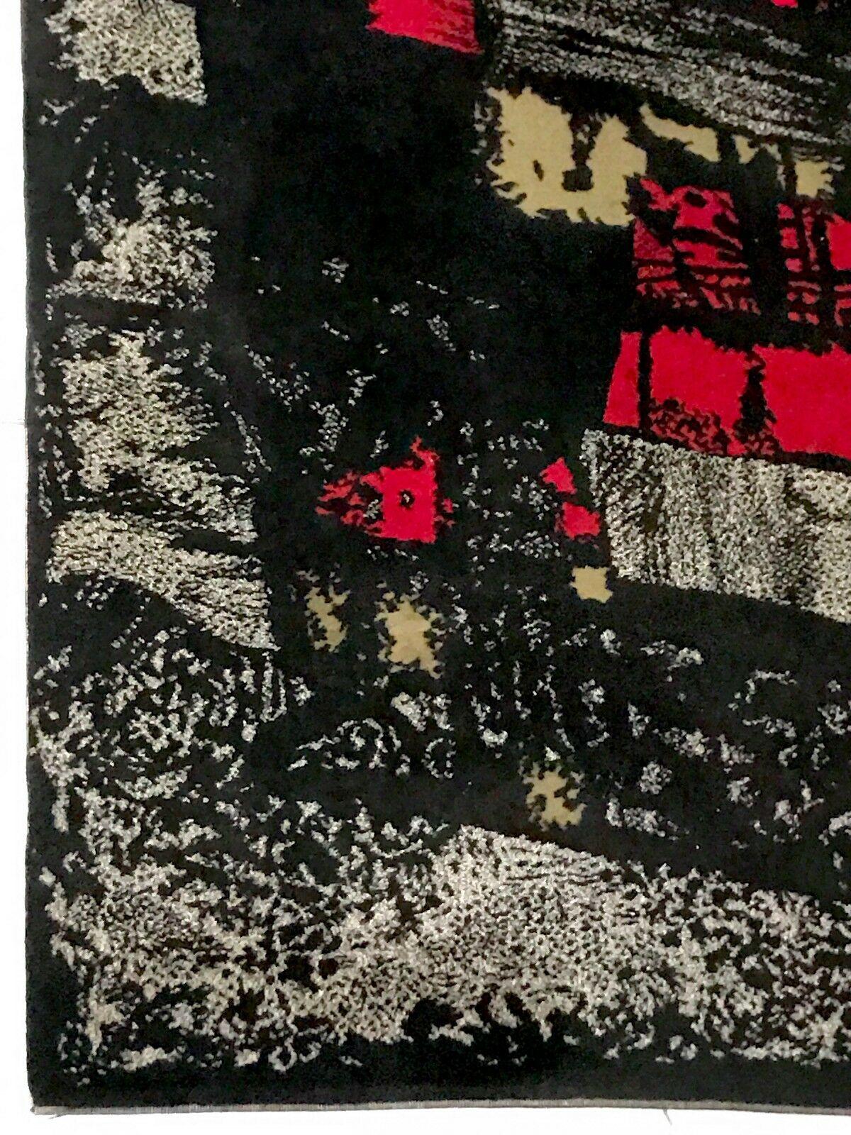 Ein außergewöhnlicher und großer rechteckiger Teppich aus Aubusson, von Maurice André, Frankreich 1950. Dieses postmoderne, geometrisch abstrakte Stück aus dicker Wolle in Dunkelrot, Grau und Dunkelbraun auf schwarzem Grund. 

