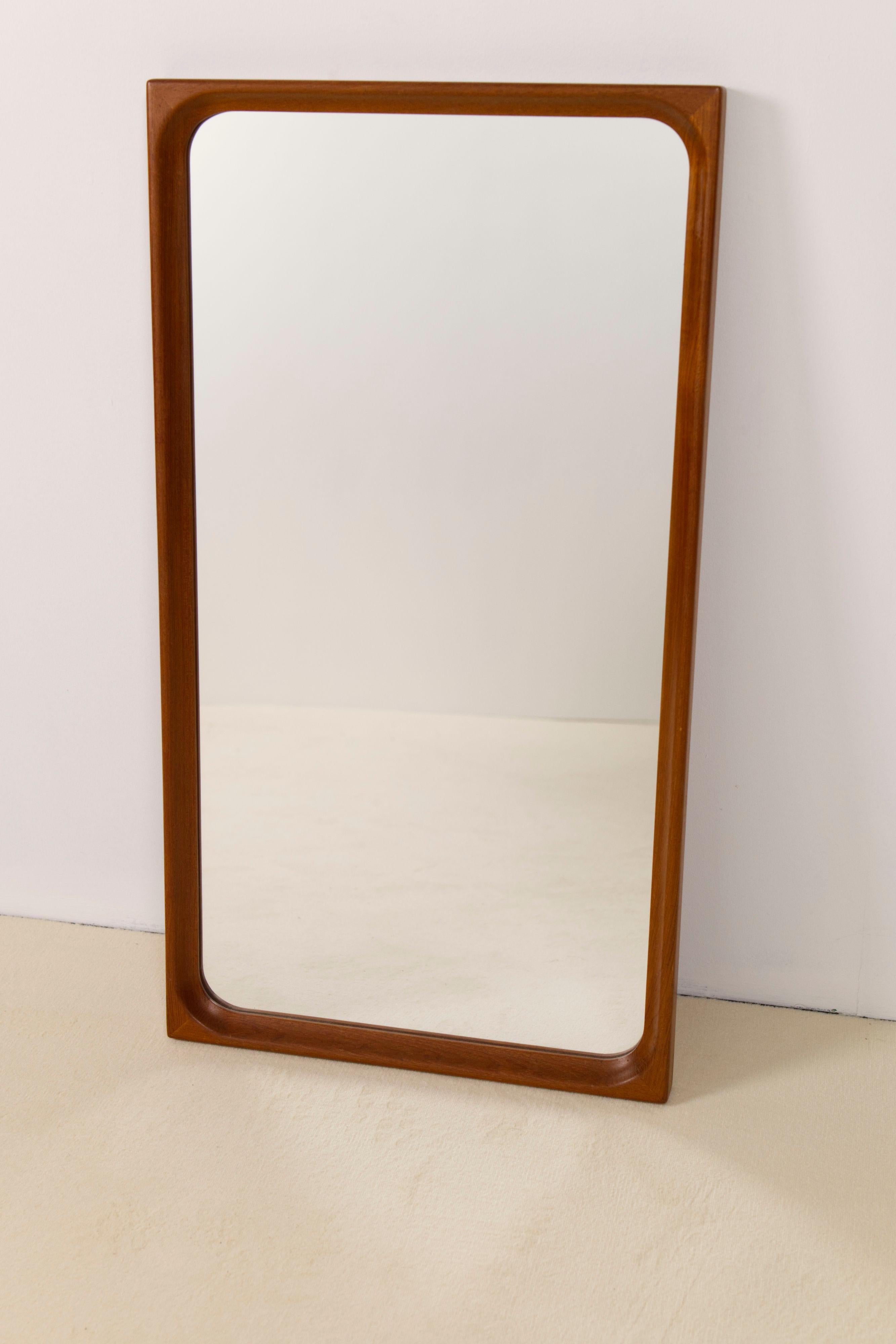 A rectangular teak mirror by Egon Bro Petersen, 1940s For Sale 4