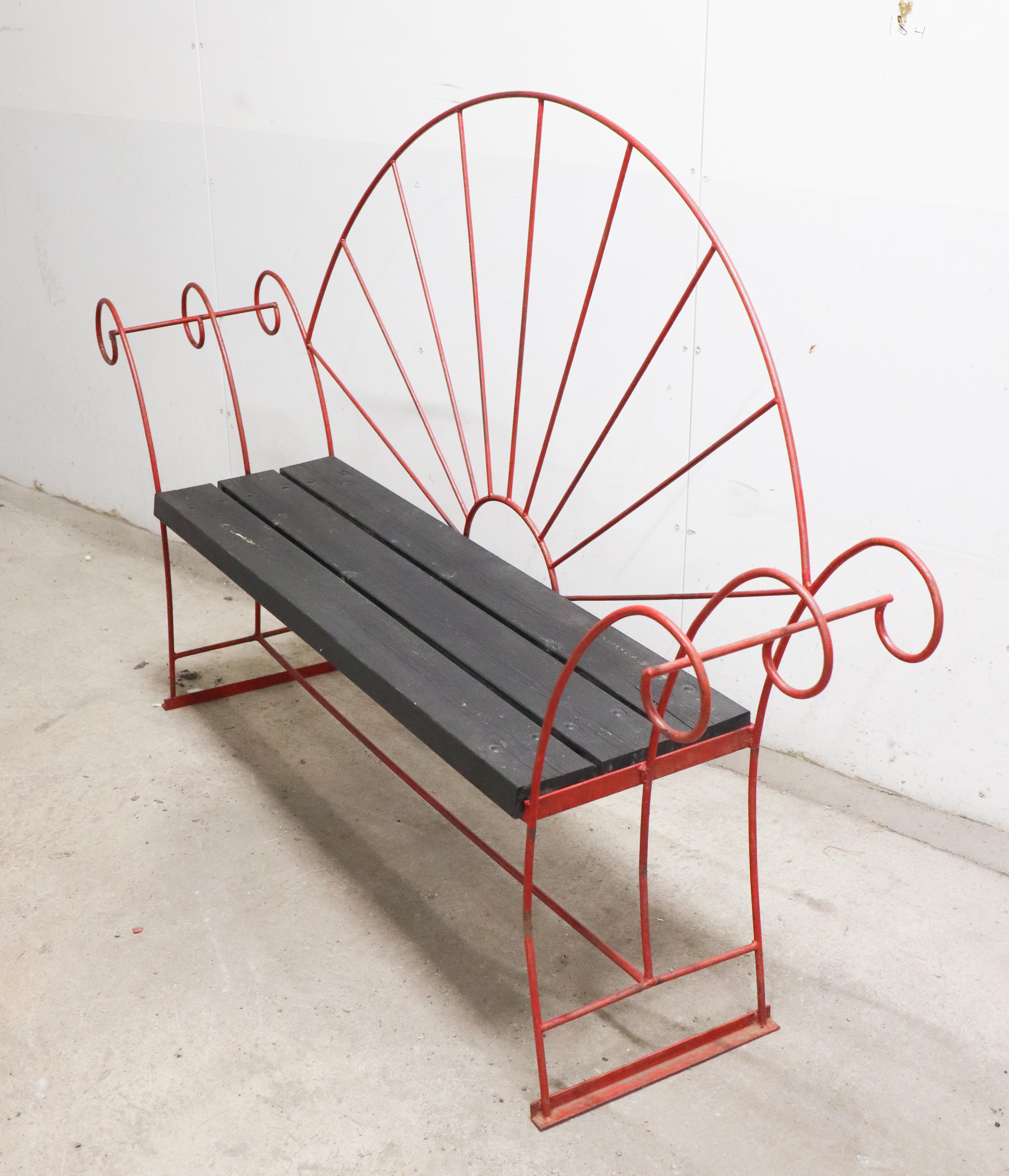 A Red Garden Sofa - Wrought Iron & Wood - Sweden Early 20th Century  In Good Condition For Sale In Stockholm, SE