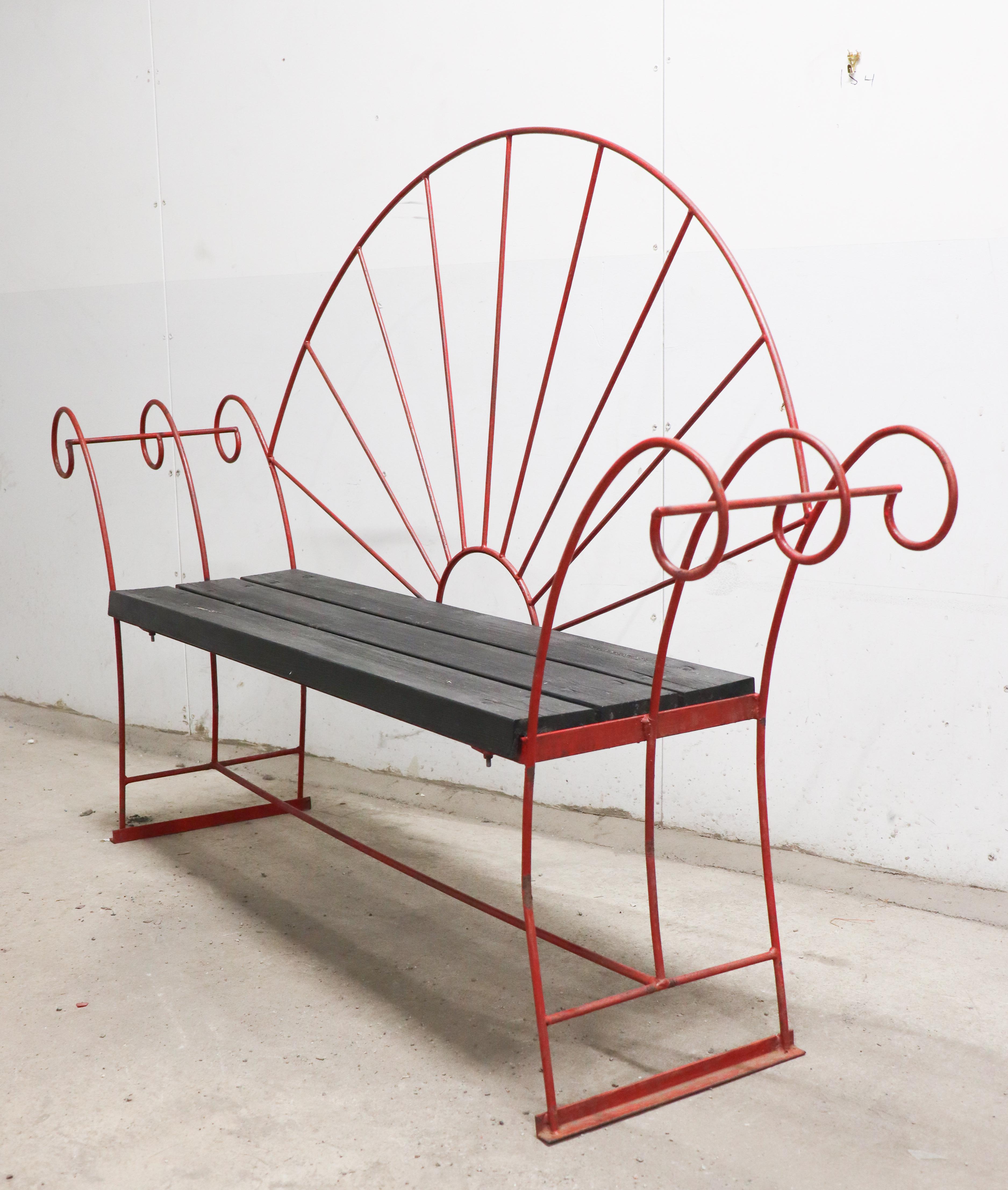 A Red Garden Sofa - Wrought Iron & Wood - Sweden Early 20th Century  For Sale 3