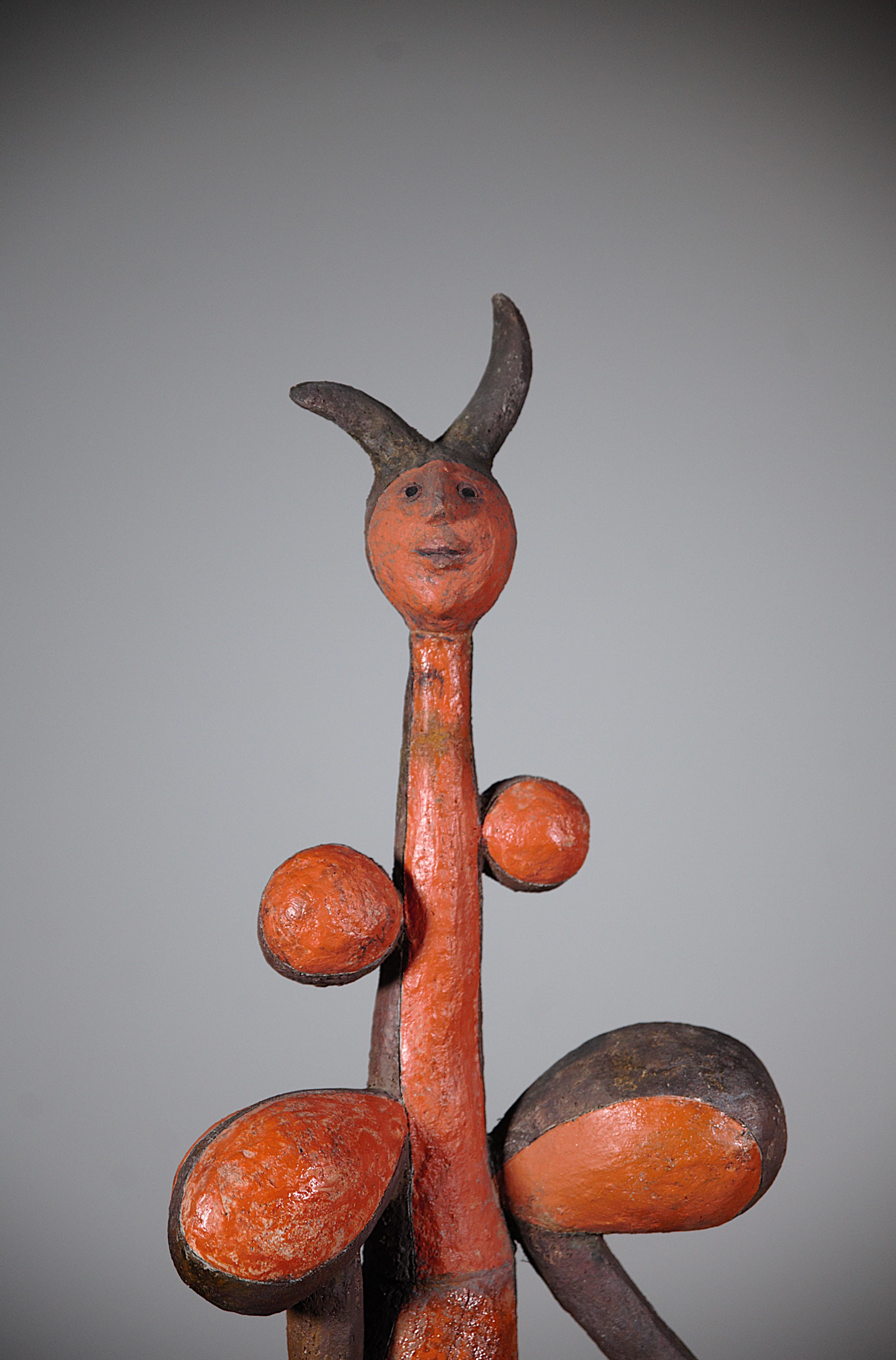 Una scultura in ceramica di donna rossa di Roger Capron Vallauris Francia anni 2000 in vendita 3