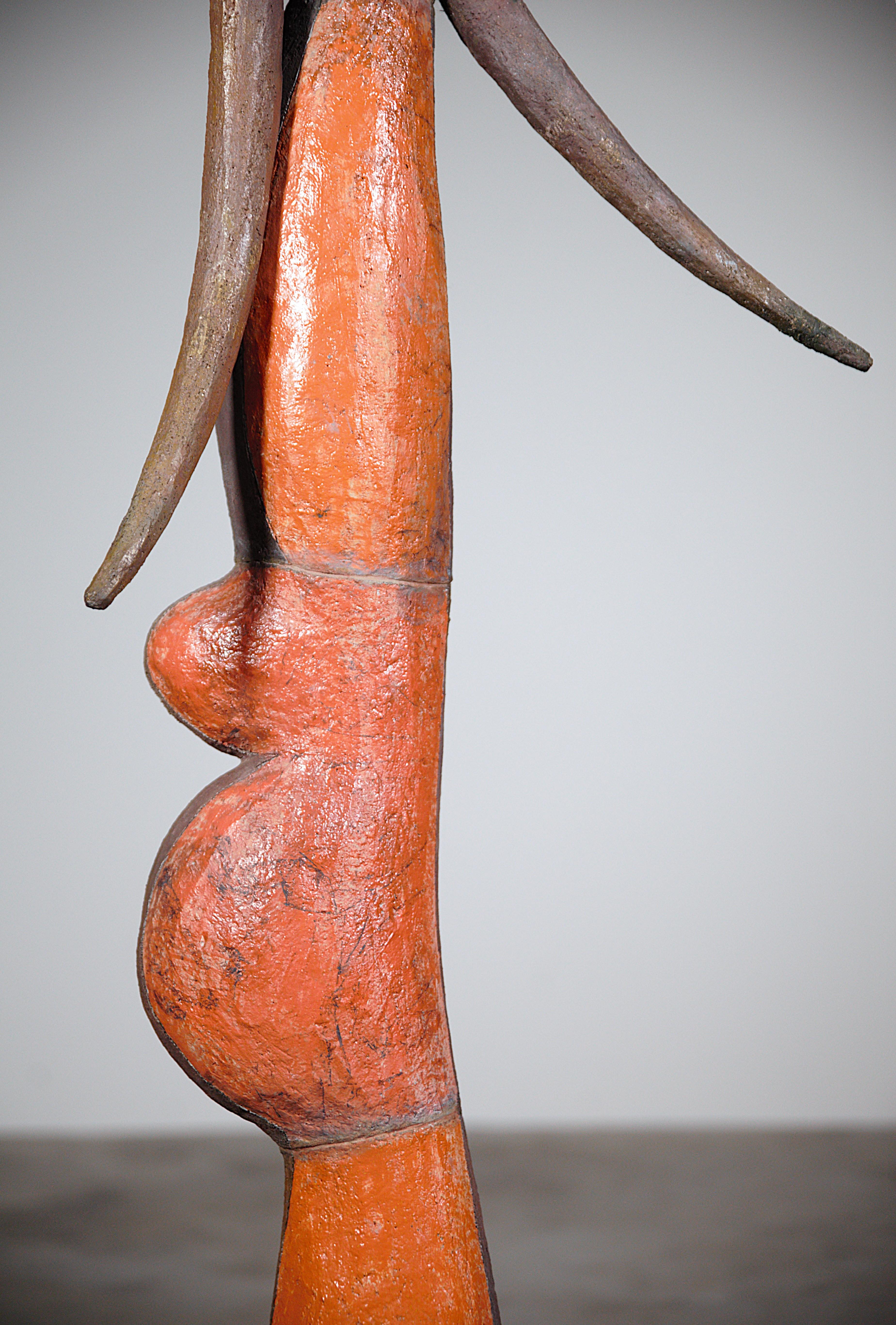 Una scultura in ceramica di donna rossa di Roger Capron Vallauris Francia anni 2000 in vendita 5
