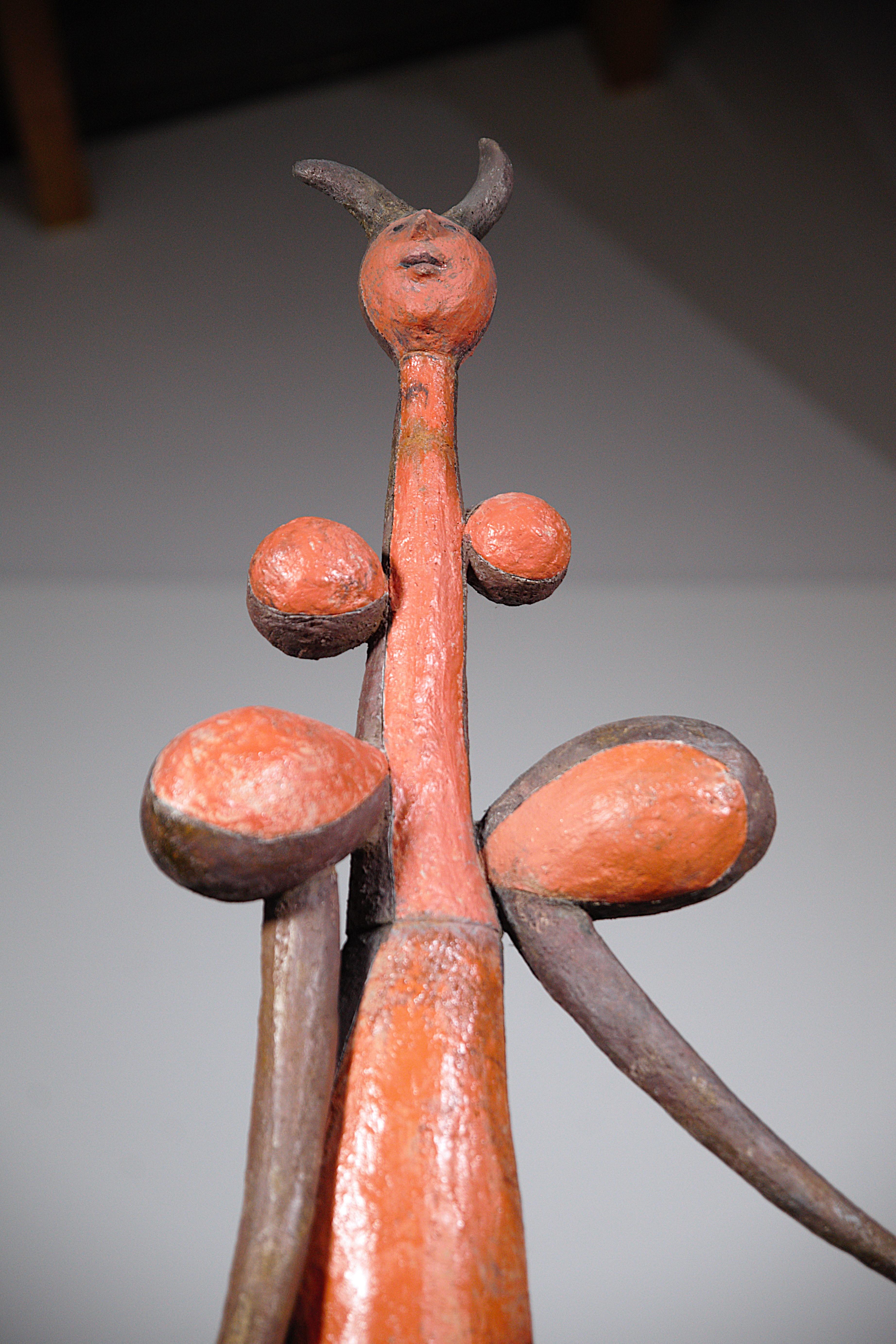Una scultura in ceramica di donna rossa di Roger Capron Vallauris Francia anni 2000 in vendita 6