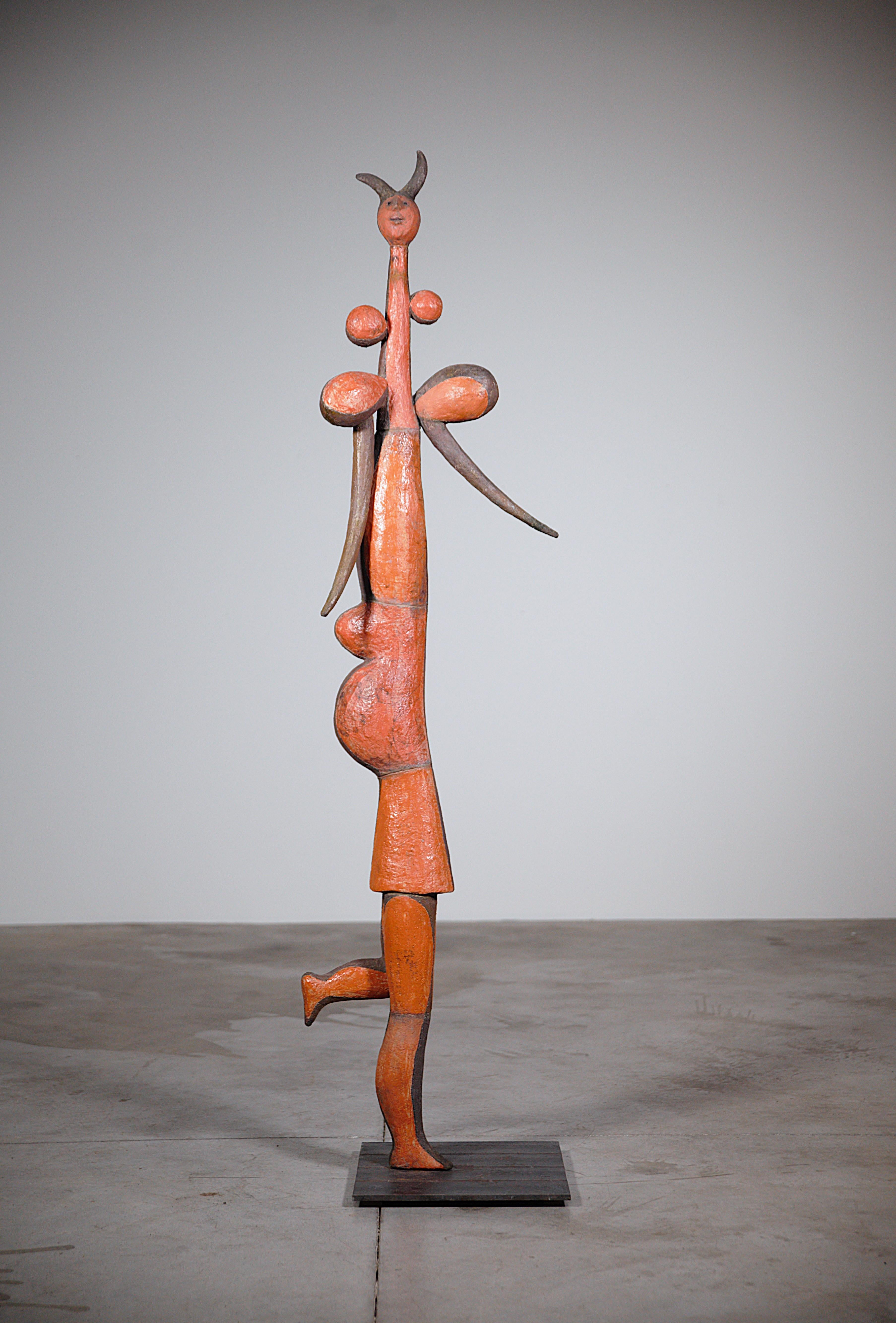 Francese Una scultura in ceramica di donna rossa di Roger Capron Vallauris Francia anni 2000 in vendita