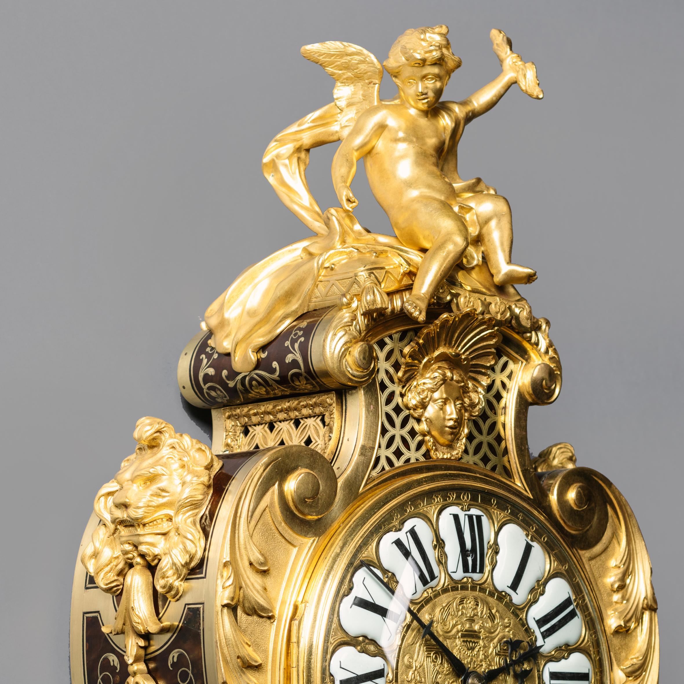 Bronze Grand Cartel d'Applique de style Régence à la manière d'André-Charles Boulle en vente