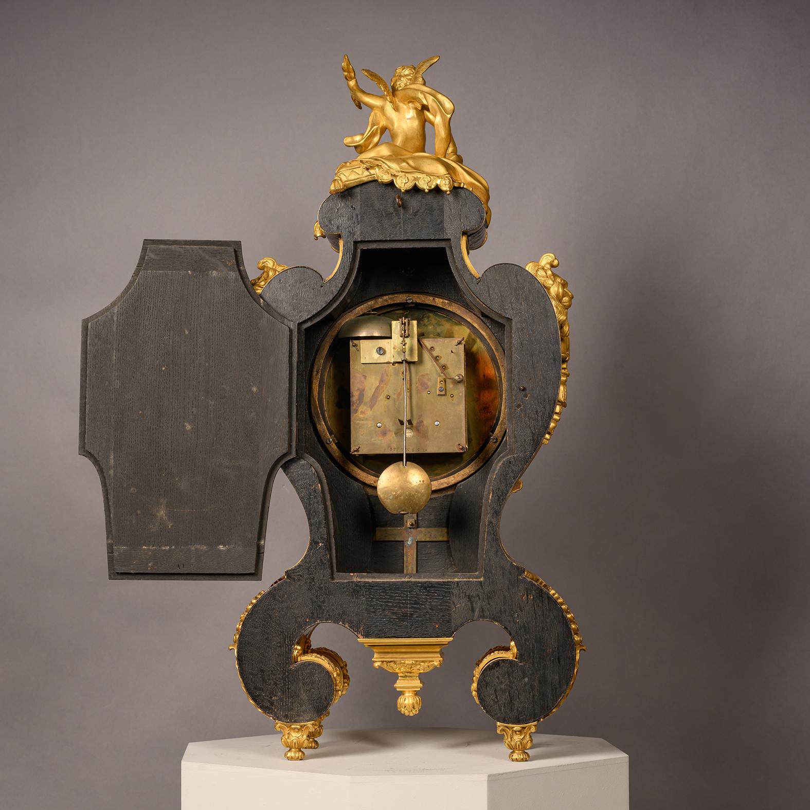 A Regence Style Grand Cartel de Applique In the Manner of André-Charles Boulle For Sale 4