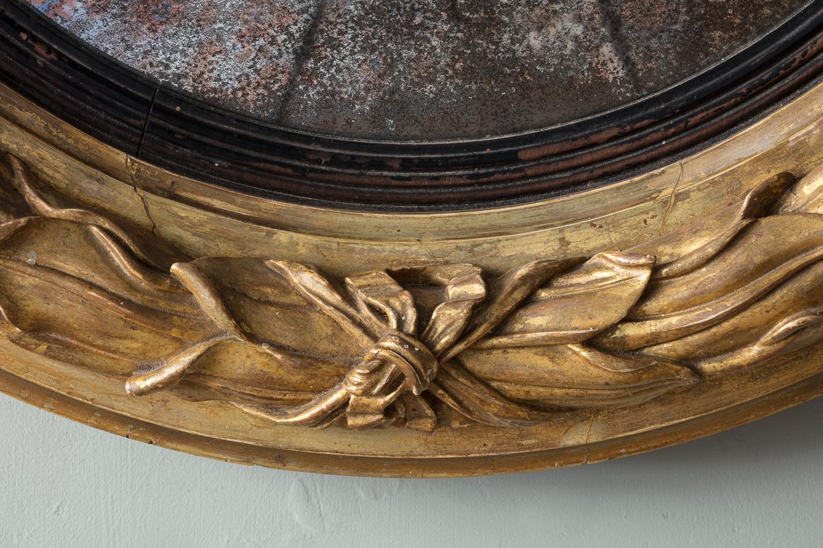 Regency geschnitzt Giltwood konvex Spiegel (19. Jahrhundert) im Angebot