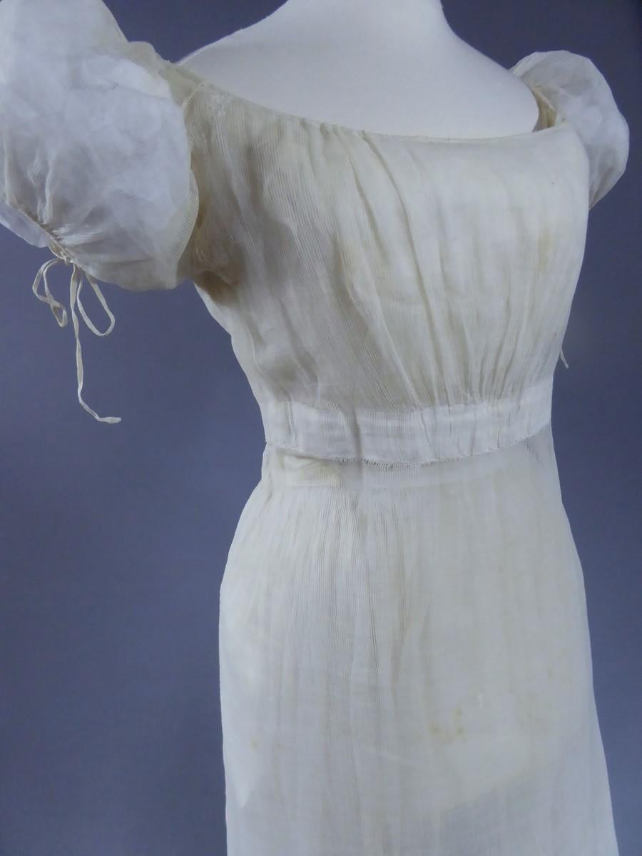 A Regency Cotton Voile Day Embroidered Summer Dress -France Circa 1815/1820 For Sale 11