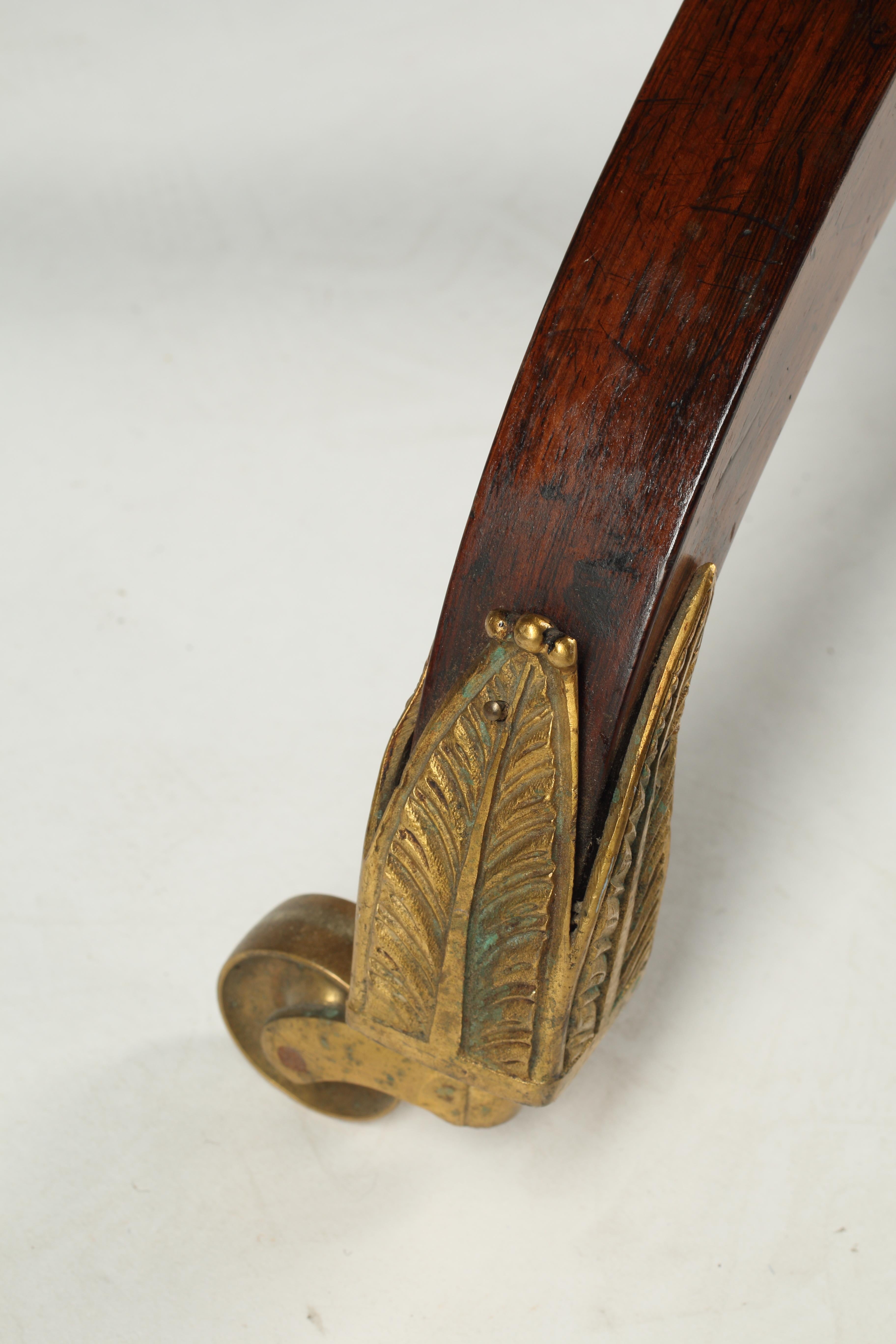 Ein Regency-Spieltisch, frühes 19. Jahrhundert (Bronze) im Angebot