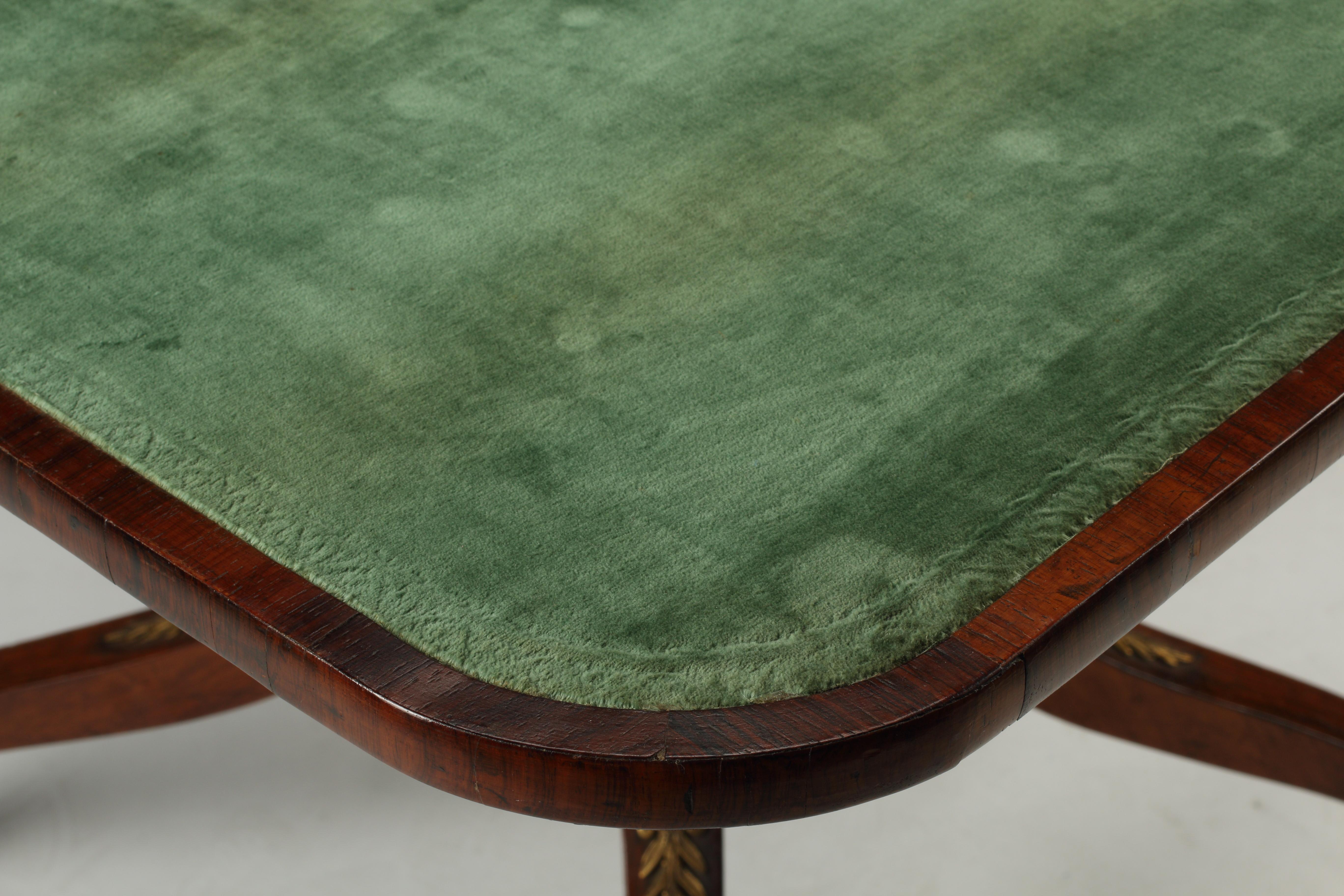 Ein Regency-Spieltisch, frühes 19. Jahrhundert im Angebot 2