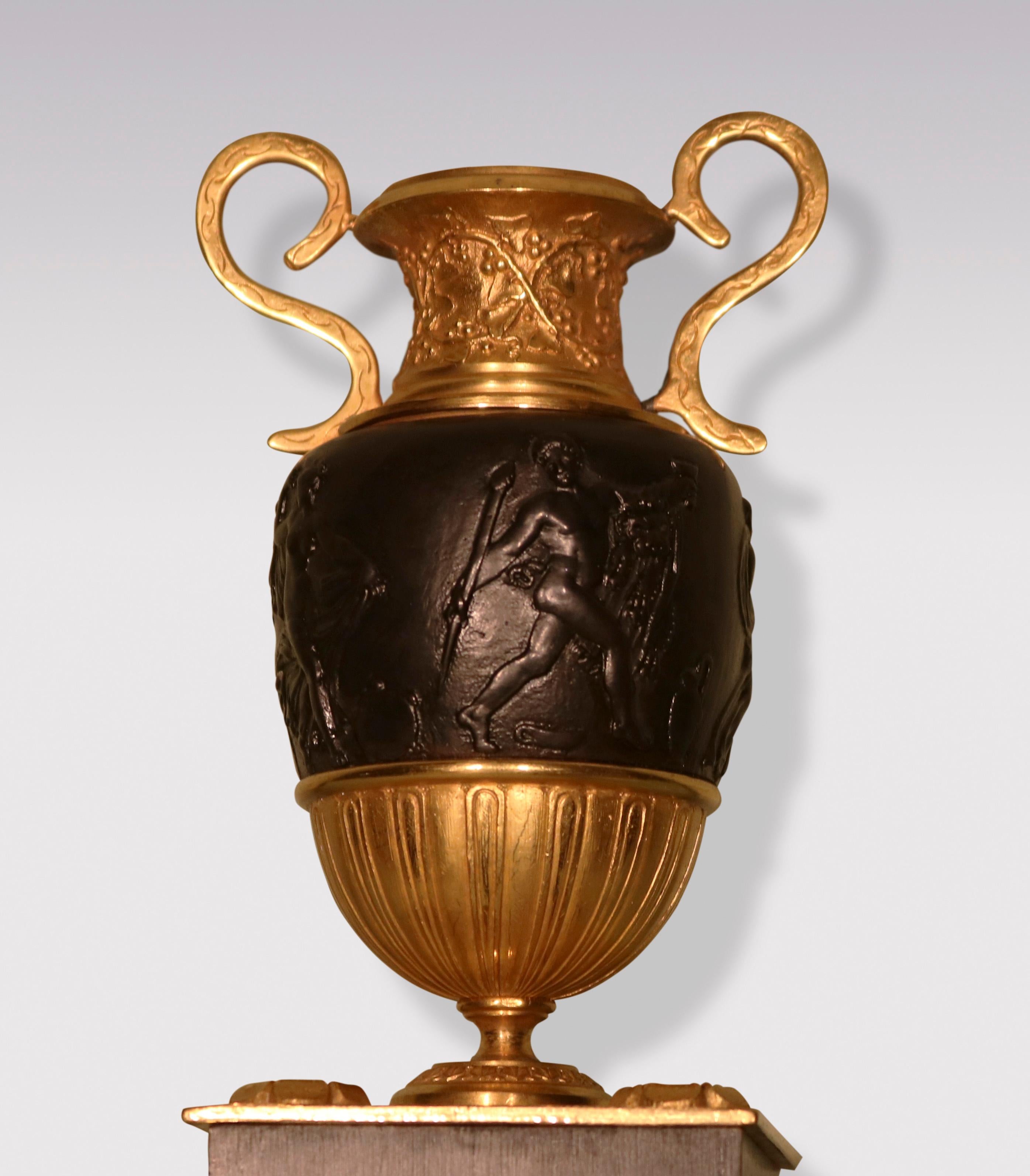 Pendelhalter aus Bronze und Goldbronze aus der Regency-Periode im Zustand „Gut“ im Angebot in London, GB