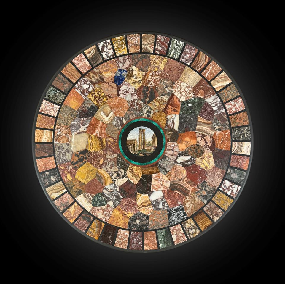 Regency Un tavolo da centro dorato ed ebanizzato del periodo della Reggenza e un micro mosaico in vendita