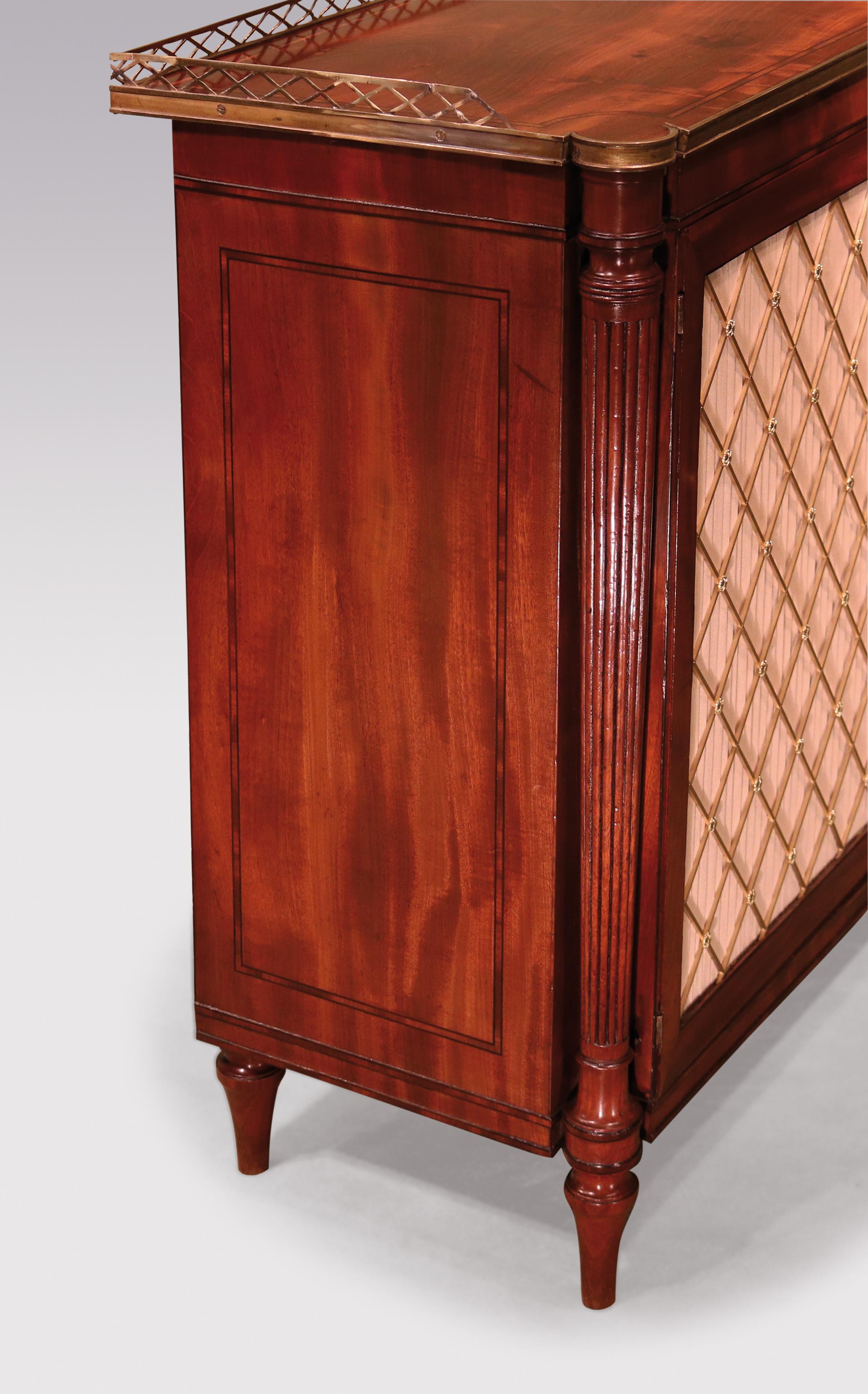 Regency Period Mahogany Two Door Cabinet In Good Condition For Sale In London, GB