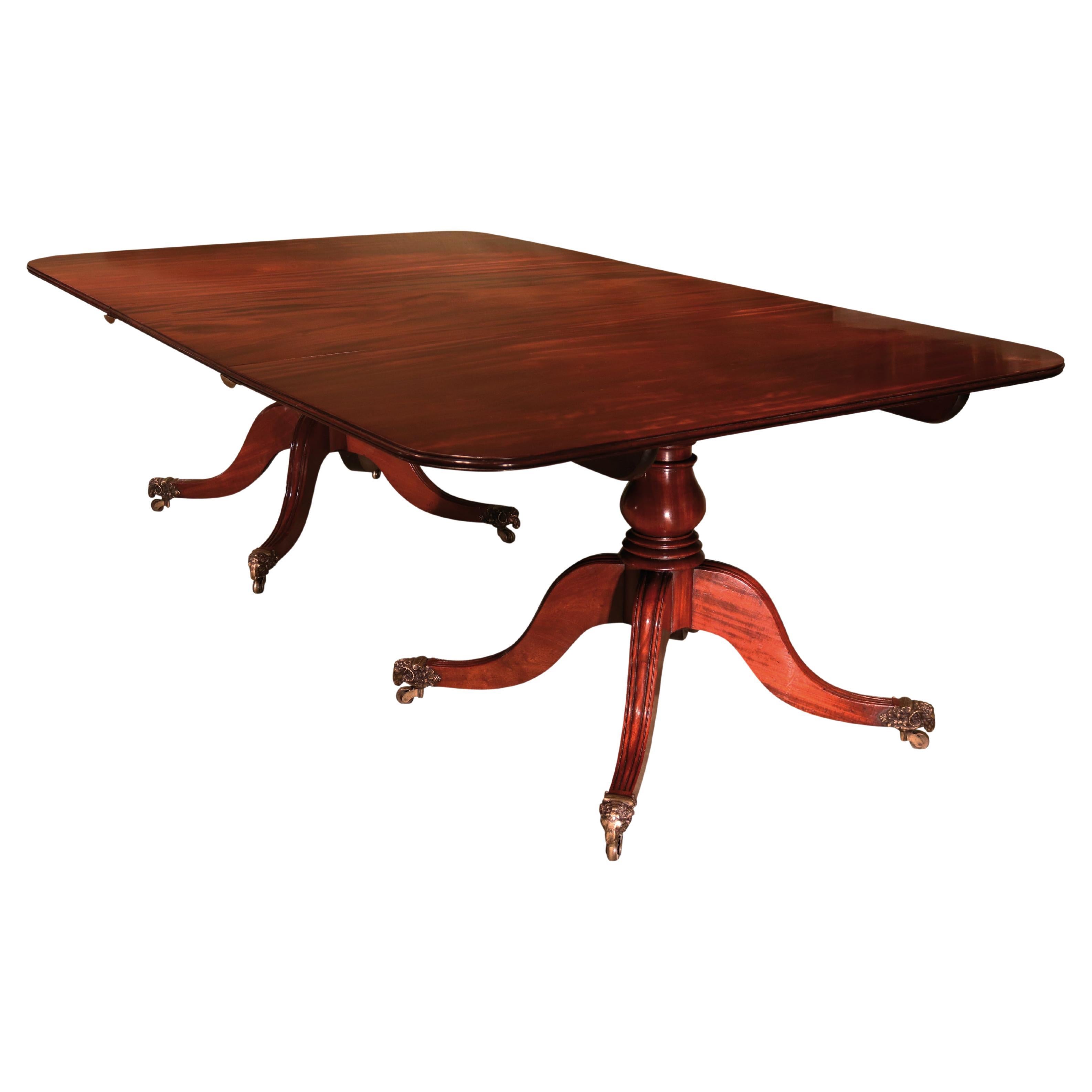 Regency Period Mahogany Two Pillar Dining Room Table For Sale