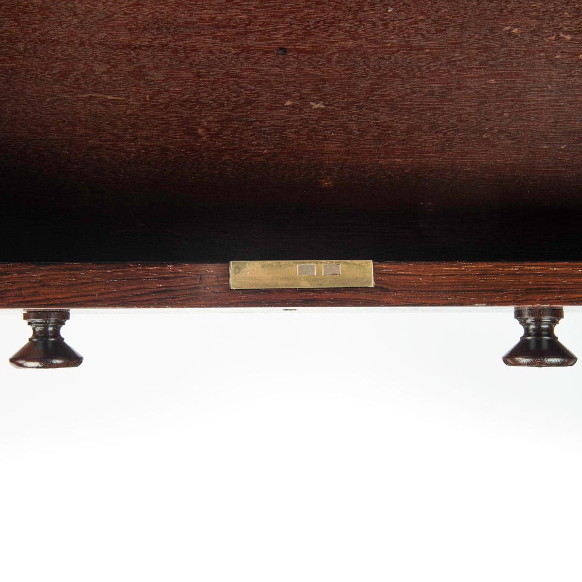 A Regency rosewood end support sofa table, attributed to Gillows For Sale 6