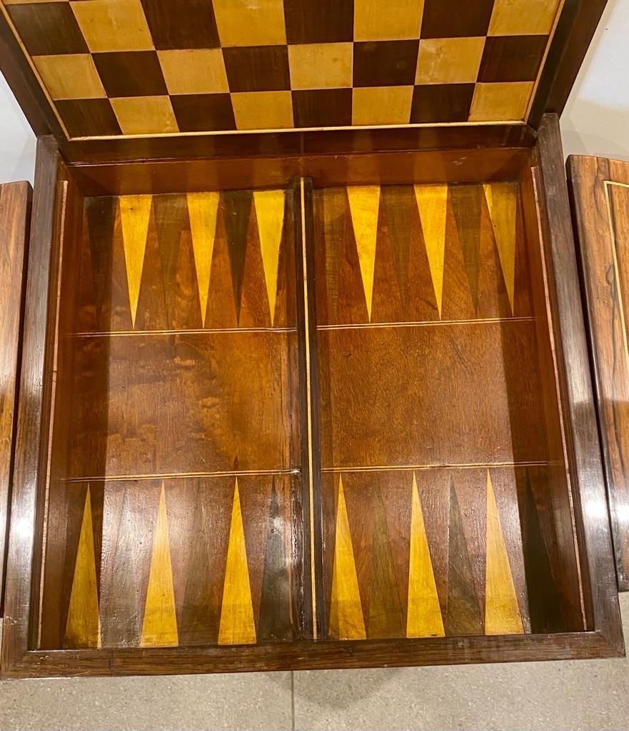 Regency-Spieltisch aus Palisanderholz mit Messingintarsien, englisch, um 1820 im Angebot 5